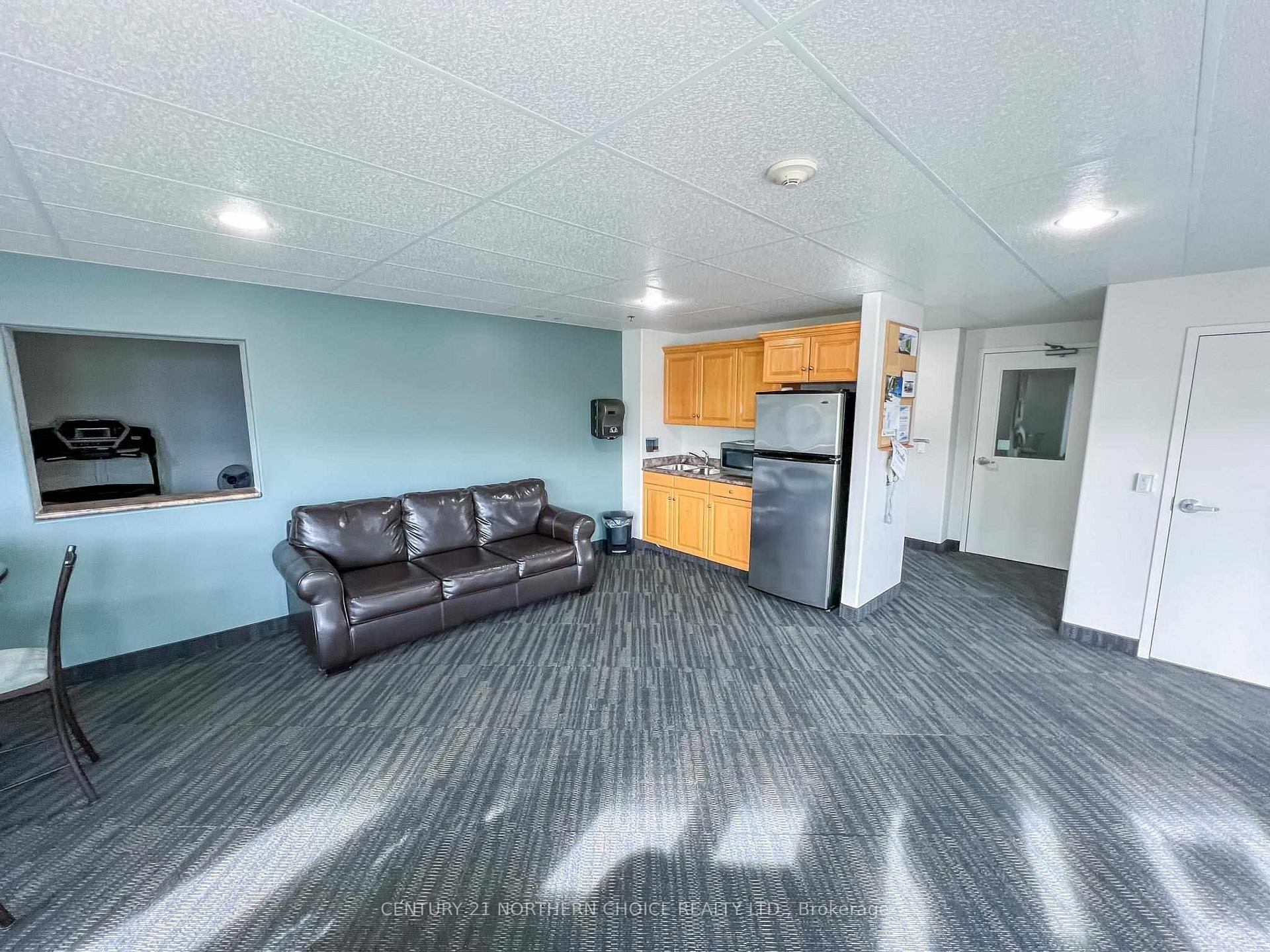 Photo 40 of 5- 204 Bay Road S, Kenora, Norman — HOMEH