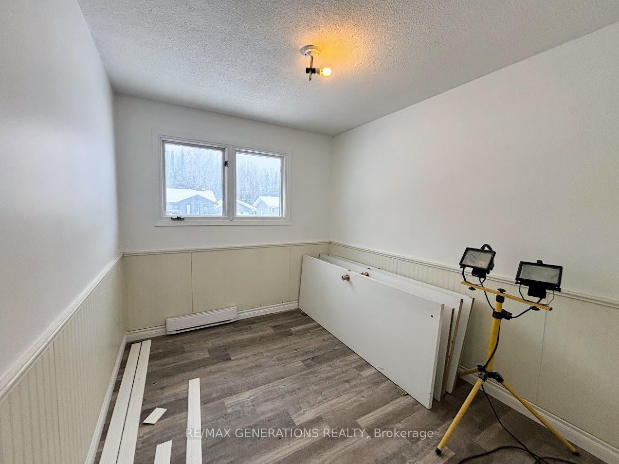 Photo 15 of 43 Lynx Avenue, Manitouwadge — HOMEH
