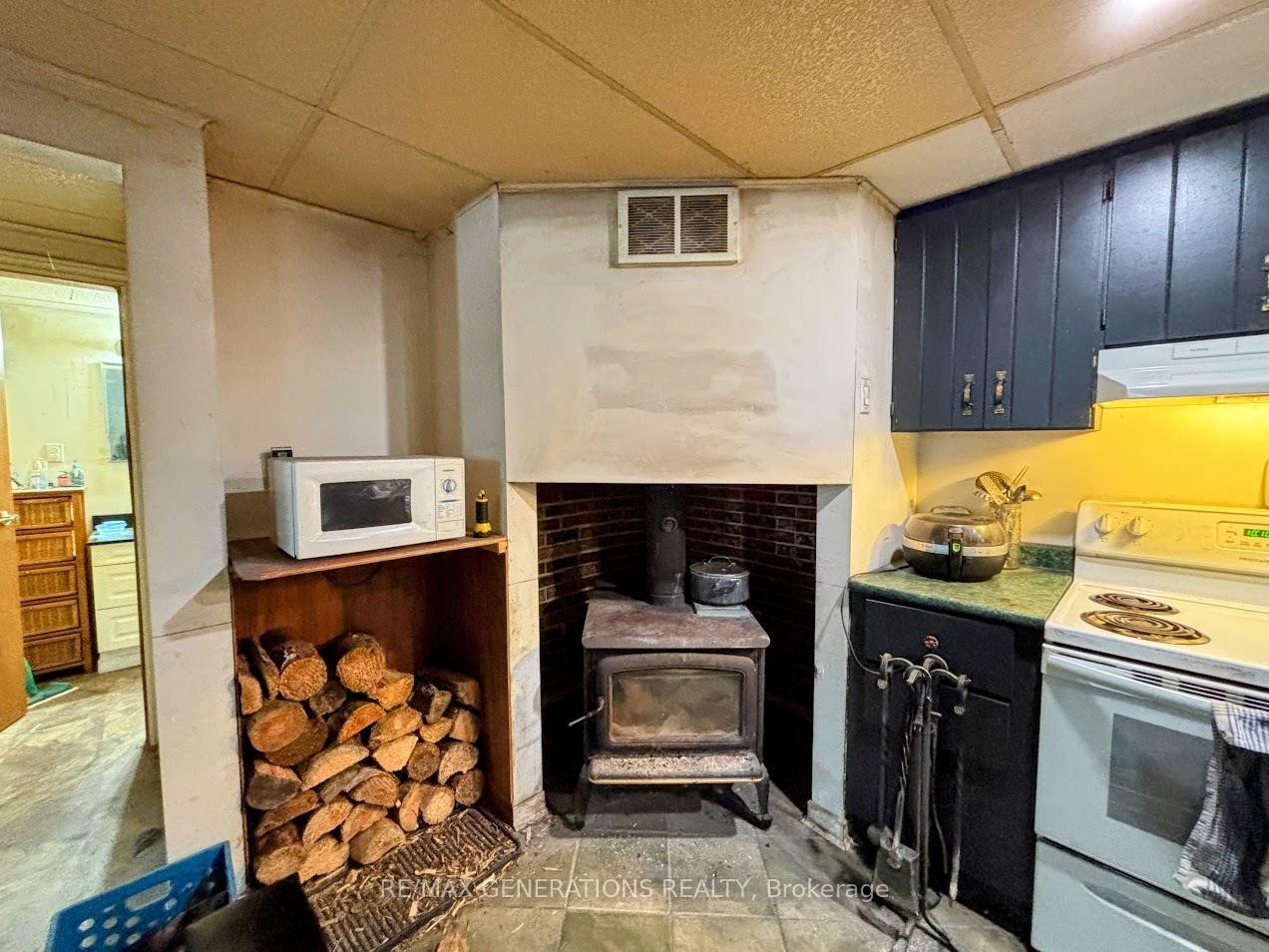 Photo 23 of 43 Lynx Avenue, Manitouwadge — HOMEH