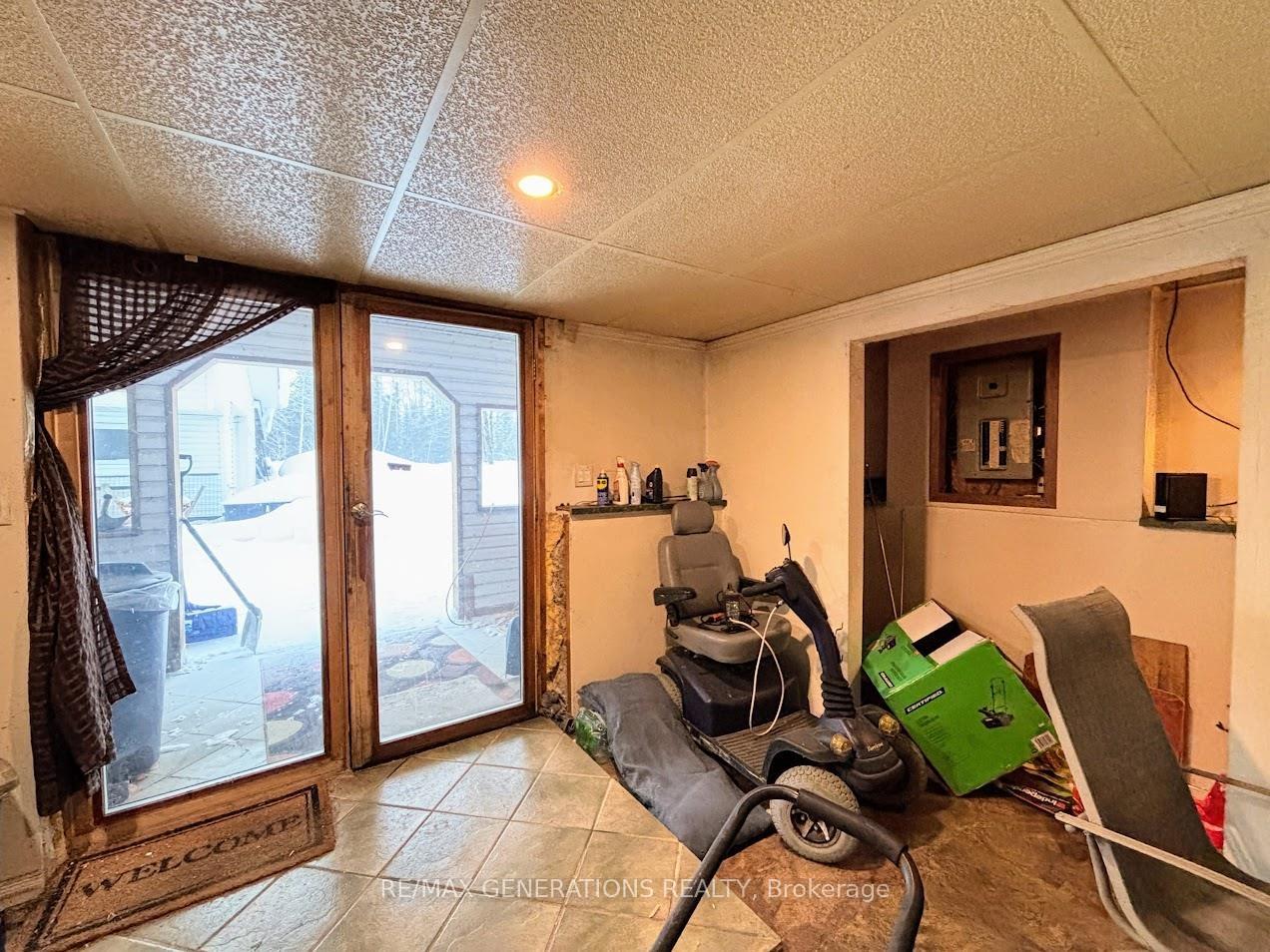 Photo 33 of 43 Lynx Avenue, Manitouwadge — HOMEH