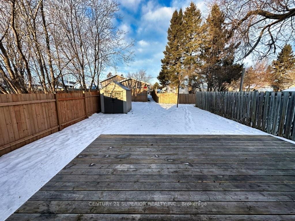 Photo 46 of 130 Pine Street, Thunder Bay, College Heights — HOMEH