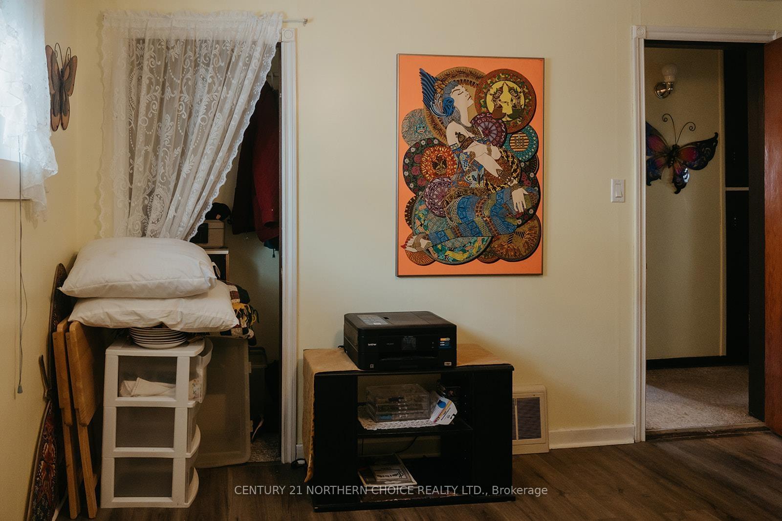 Photo 16 of 529 Fourth Avenue S, Kenora, Lakeside — HOMEH
