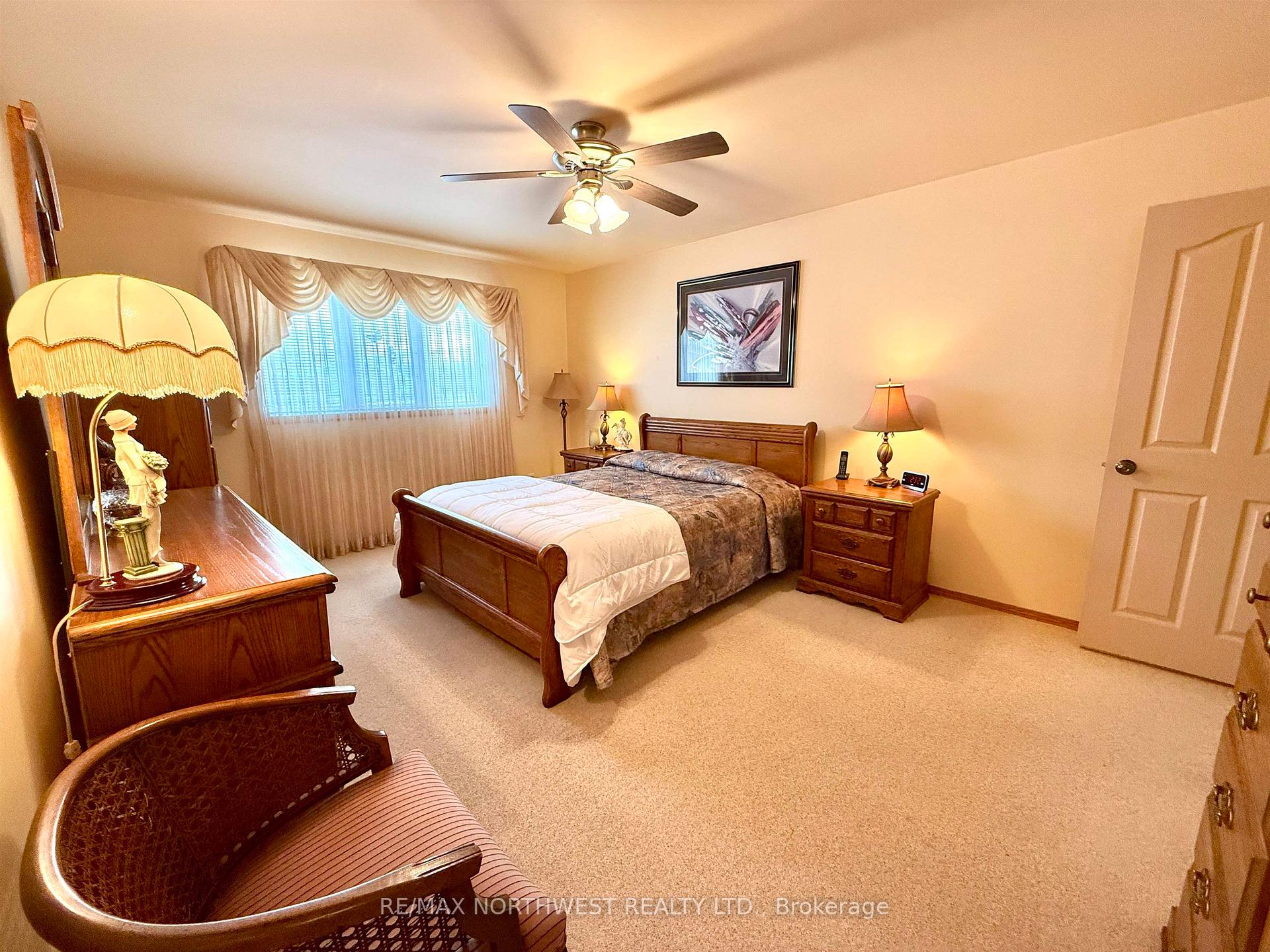 Photo 12 of 16 Pine Ridge Drive, Kenora, South Park Estate — HOMEH