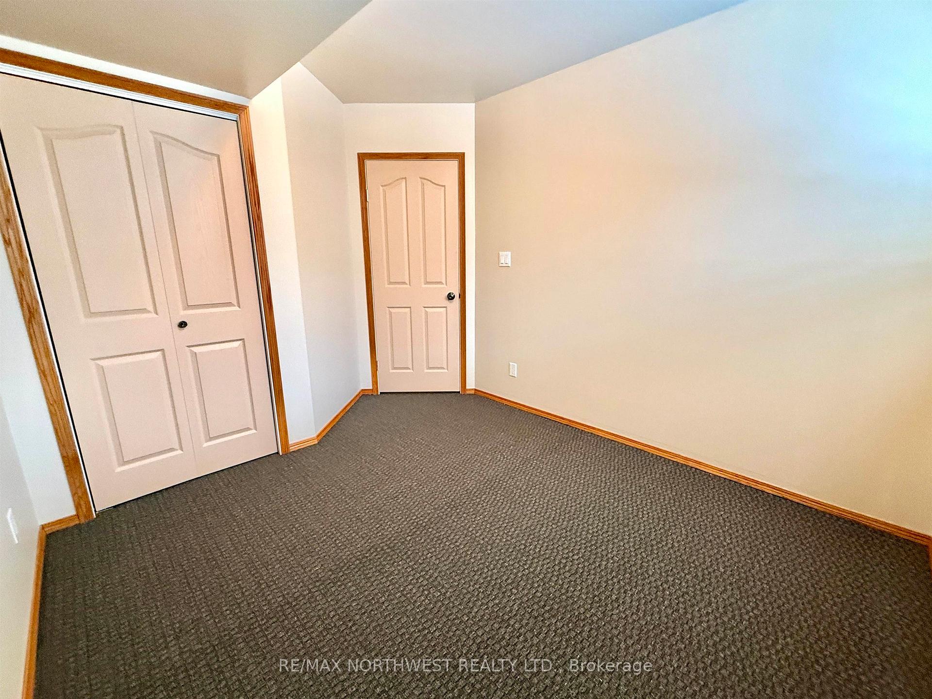 Photo 35 of 16 Pine Ridge Drive, Kenora, South Park Estate — HOMEH