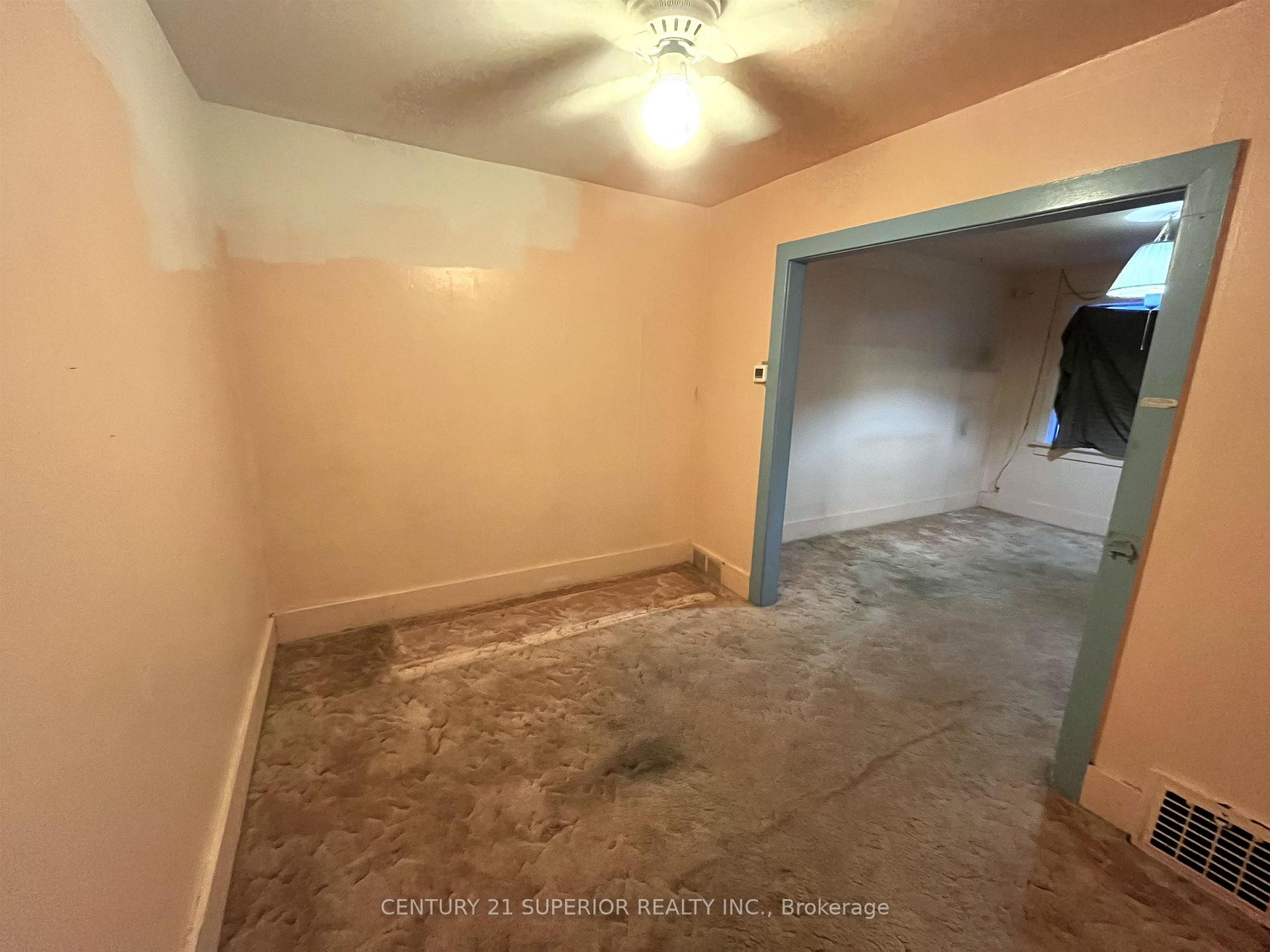 Photo 7 of 142 Banning Street, Thunder Bay, Court / Cumberland — HOMEH