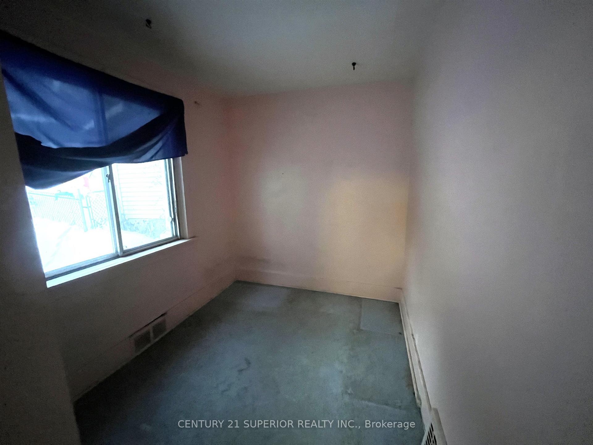 Photo 23 of 142 Banning Street, Thunder Bay, Court / Cumberland — HOMEH