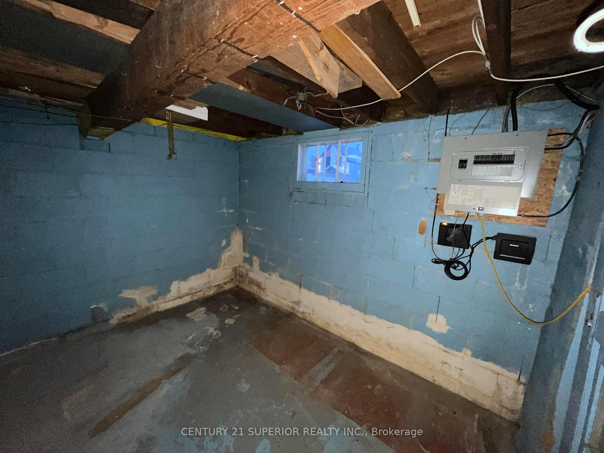 Photo 36 of 142 Banning Street, Thunder Bay, Court / Cumberland — HOMEH