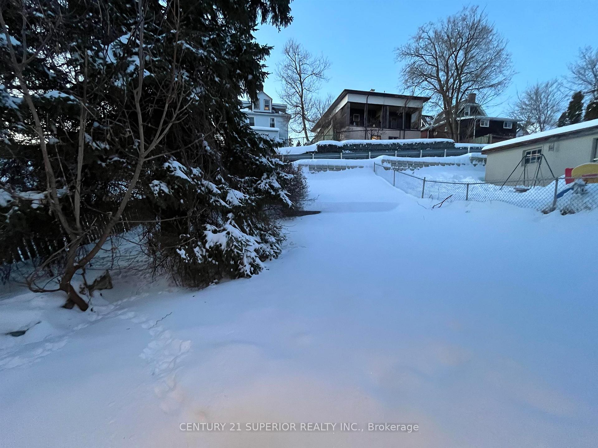 Photo 38 of 142 Banning Street, Thunder Bay, Court / Cumberland — HOMEH