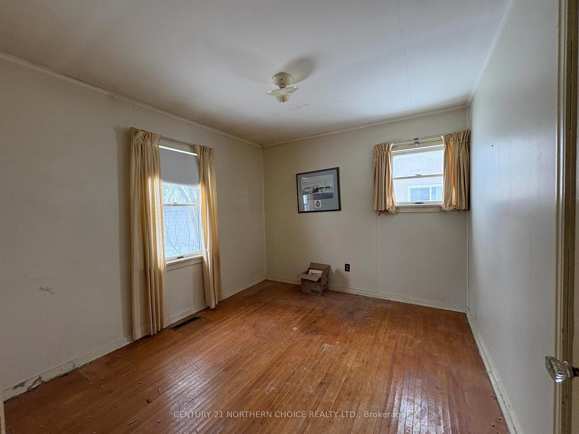 Photo 9 of 609 Second Street W, Fort Frances — HOMEH
