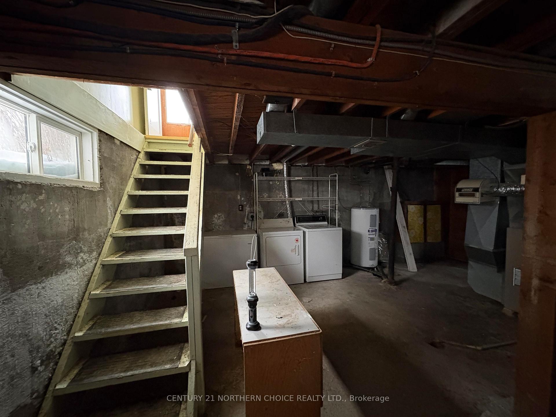Photo 16 of 609 Second Street W, Fort Frances — HOMEH