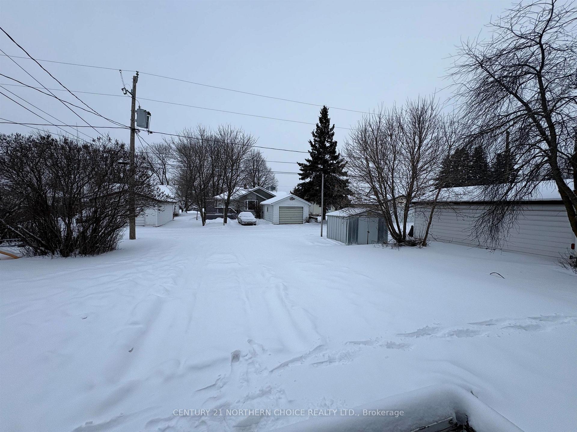 Photo 24 of 609 Second Street W, Fort Frances — HOMEH