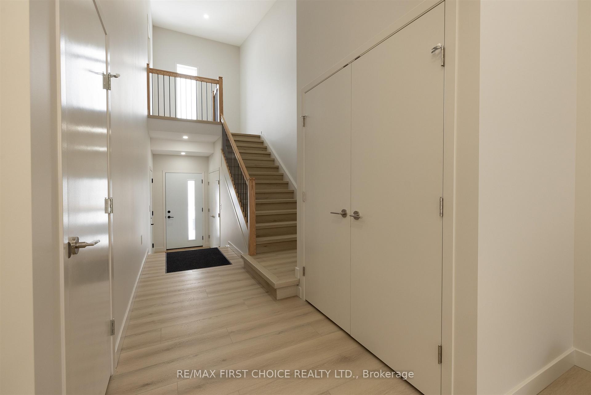 Photo 18 of 828-838 Weiler Boulevard, Thunder Bay, Parkdale — HOMEH