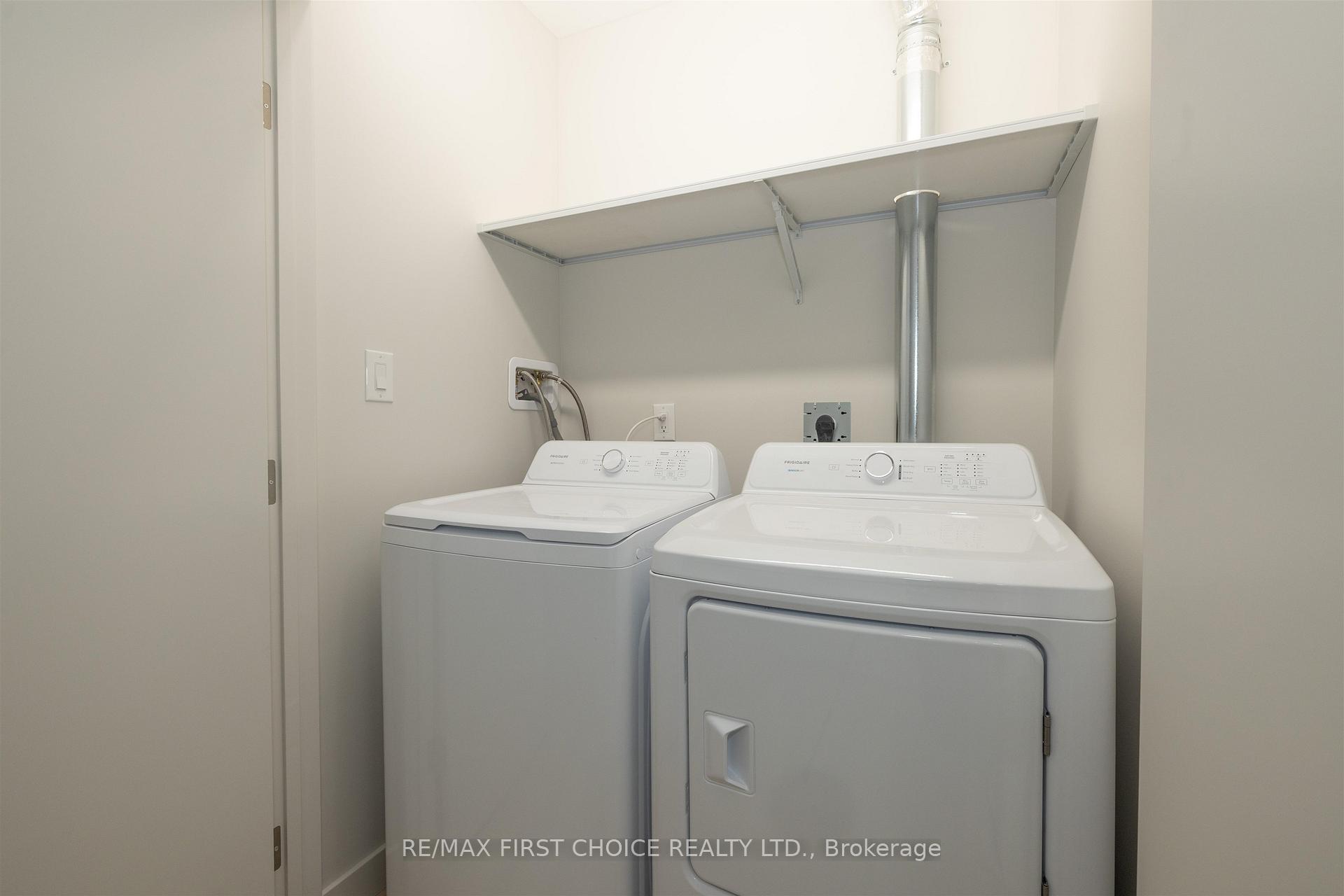 Photo 26 of 828-838 Weiler Boulevard, Thunder Bay, Parkdale — HOMEH