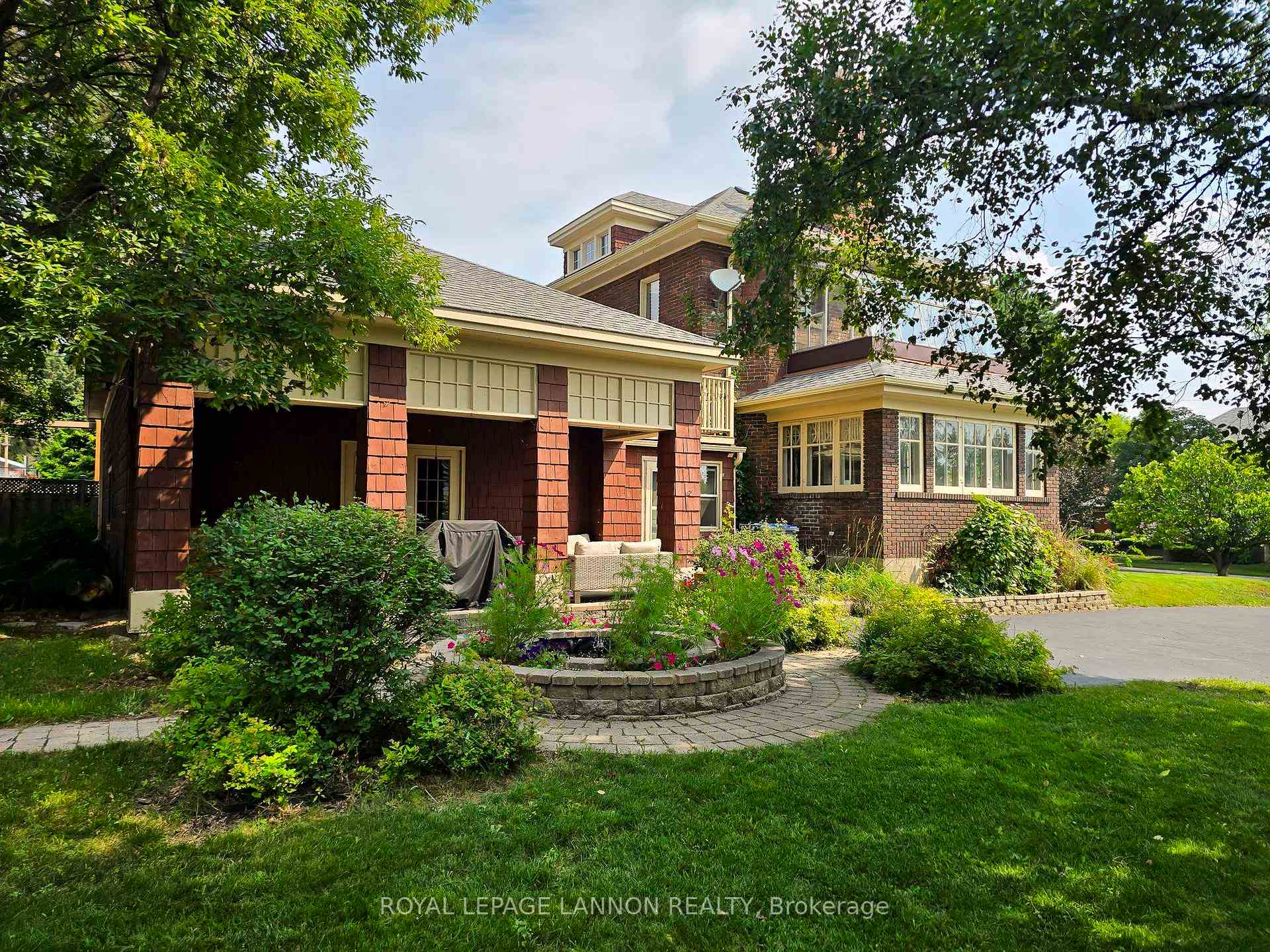 Photo 5 of 124 Summit Avenue, Thunder Bay, Mariday Heights — HOMEH