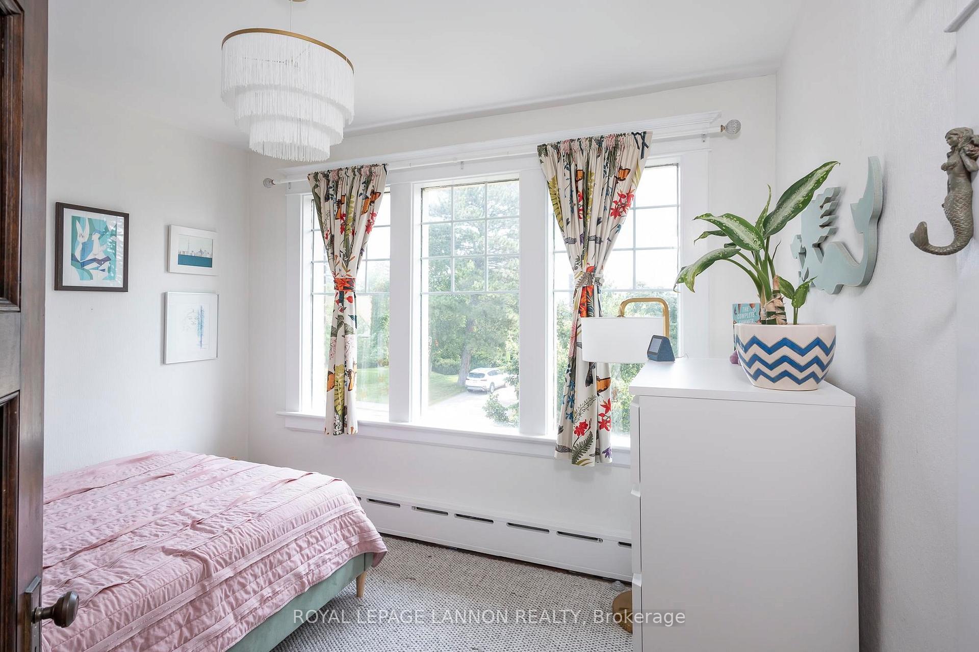 Photo 22 of 124 Summit Avenue, Thunder Bay, Mariday Heights — HOMEH