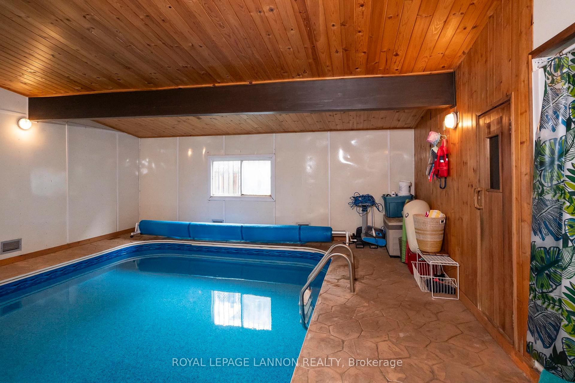 Photo 38 of 124 Summit Avenue, Thunder Bay, Mariday Heights — HOMEH