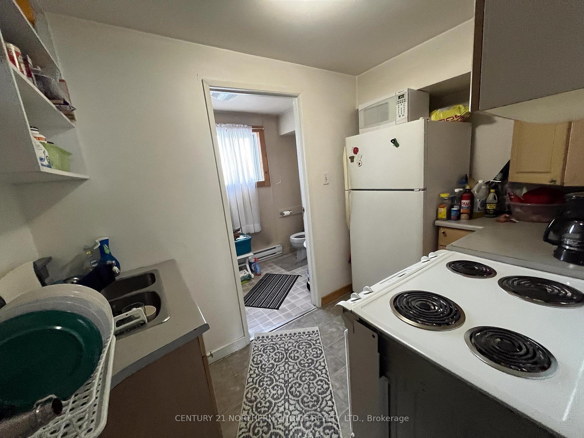 Photo 12 of 424 Third Street S, Kenora, Downtown — HOMEH