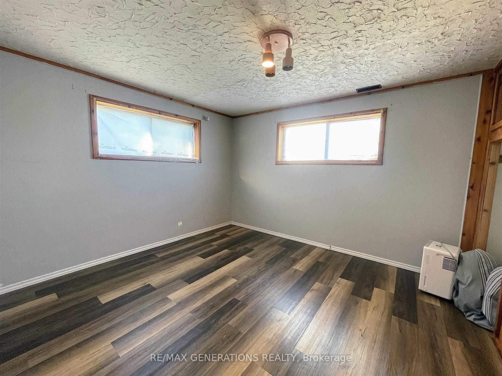 Photo 12 of 43 Stevens Avenue, Marathon — HOMEH
