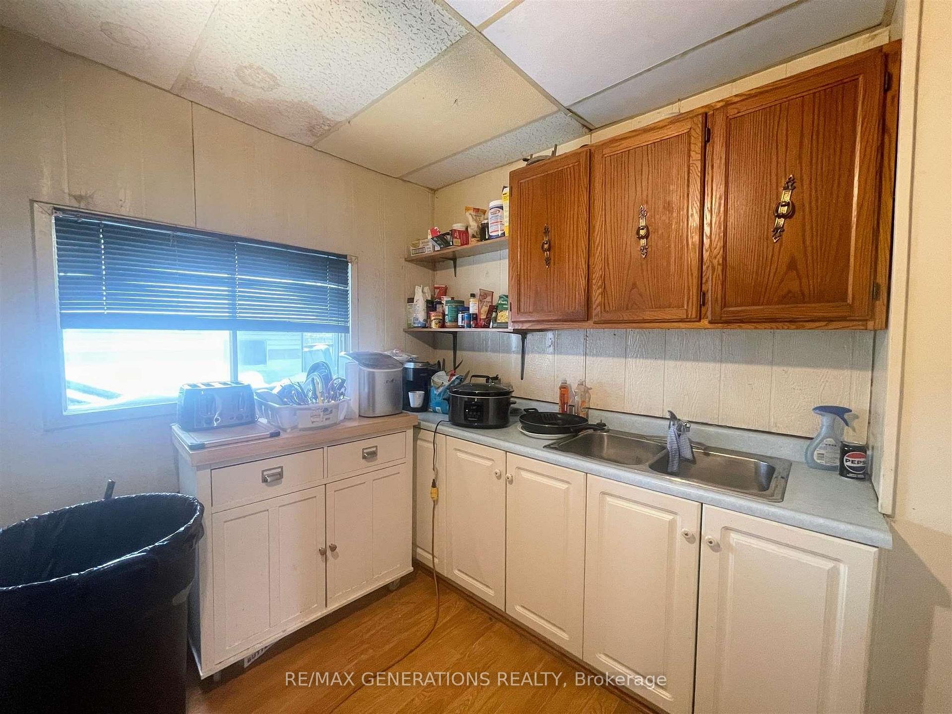 Photo 25 of 43 Stevens Avenue, Marathon — HOMEH