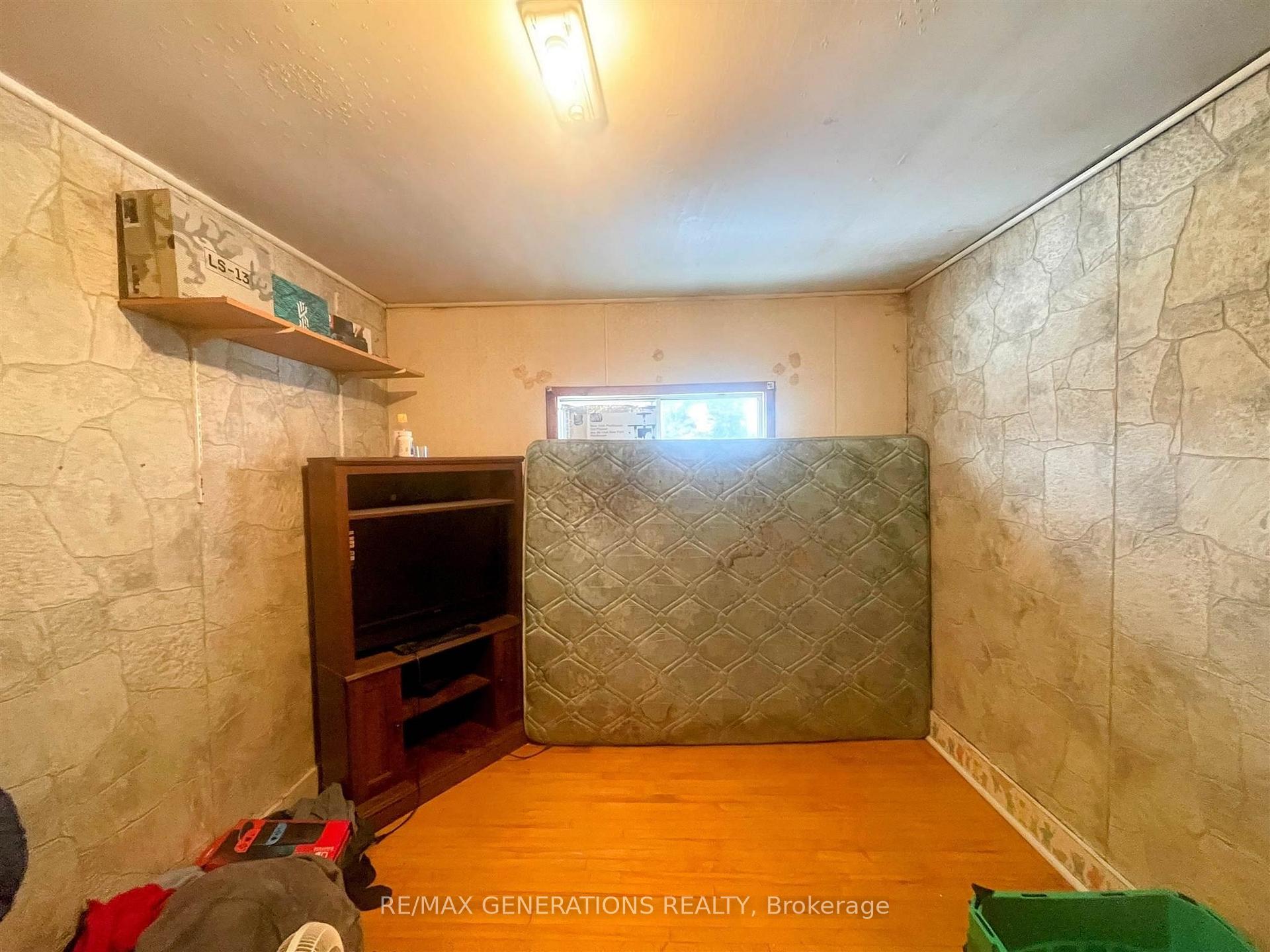 Photo 34 of 43 Stevens Avenue, Marathon — HOMEH