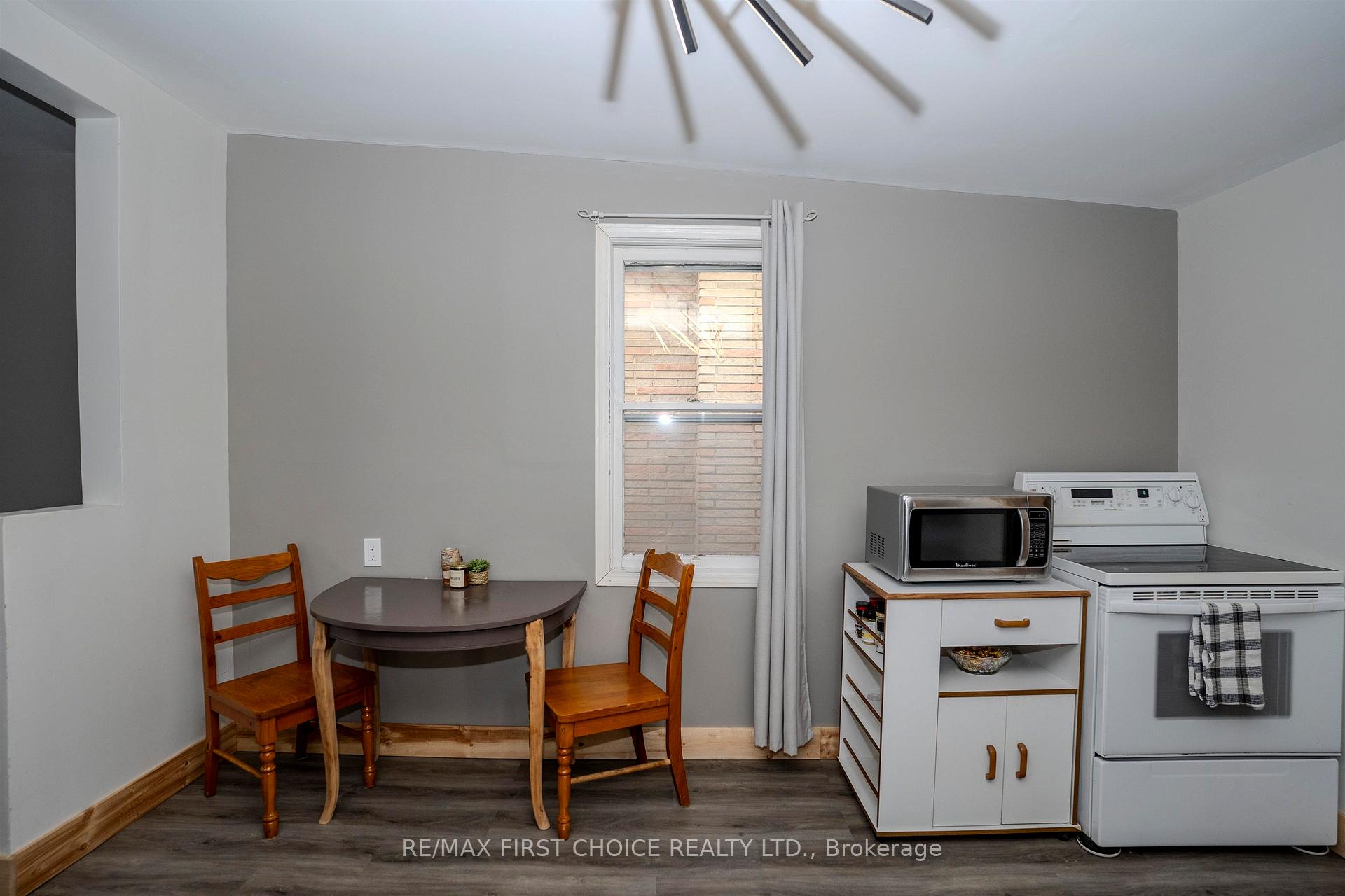 Photo 12 of 741 Sprague Street, Thunder Bay, Westfort — HOMEH
