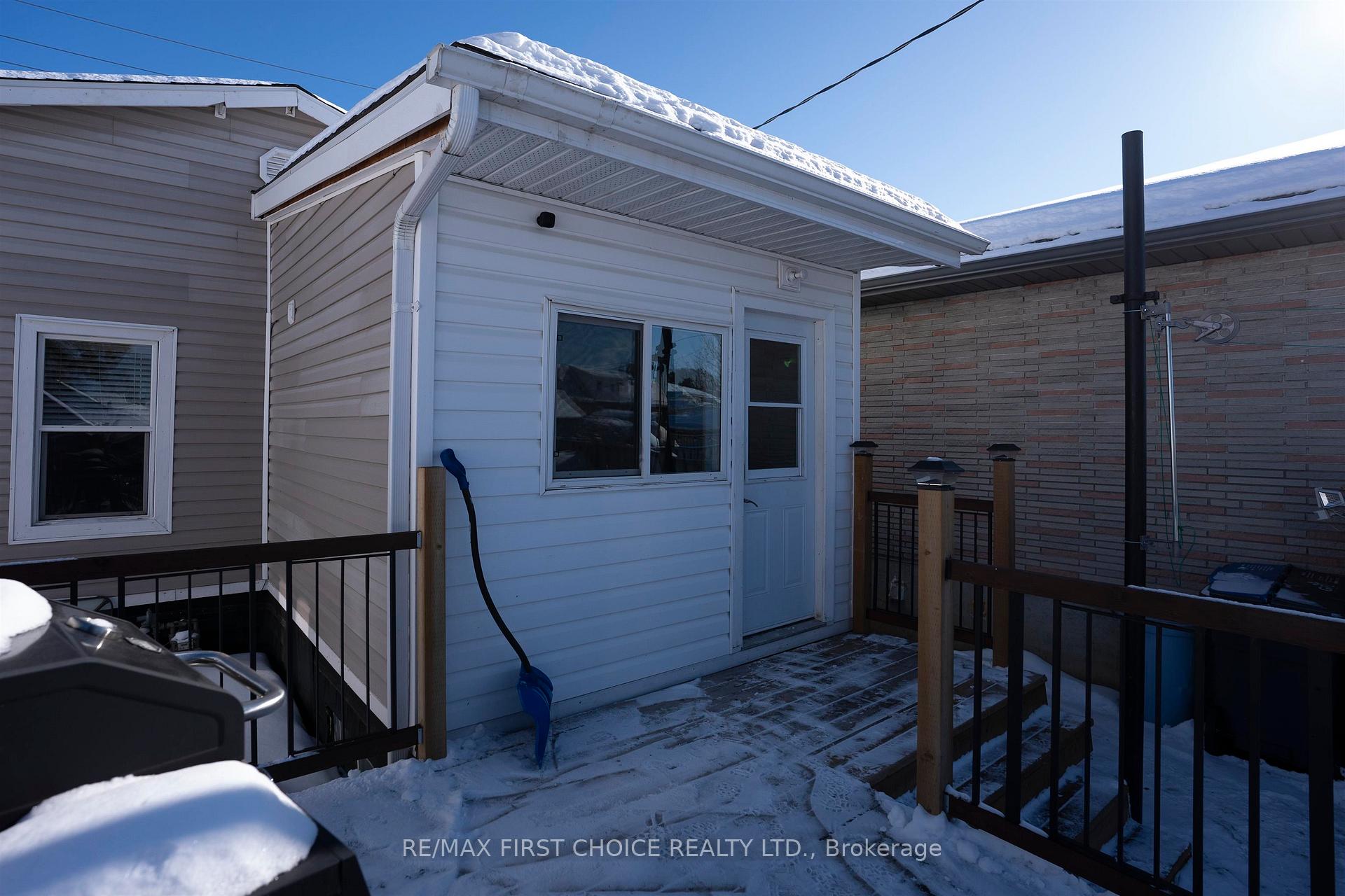 Photo 29 of 741 Sprague Street, Thunder Bay, Westfort — HOMEH