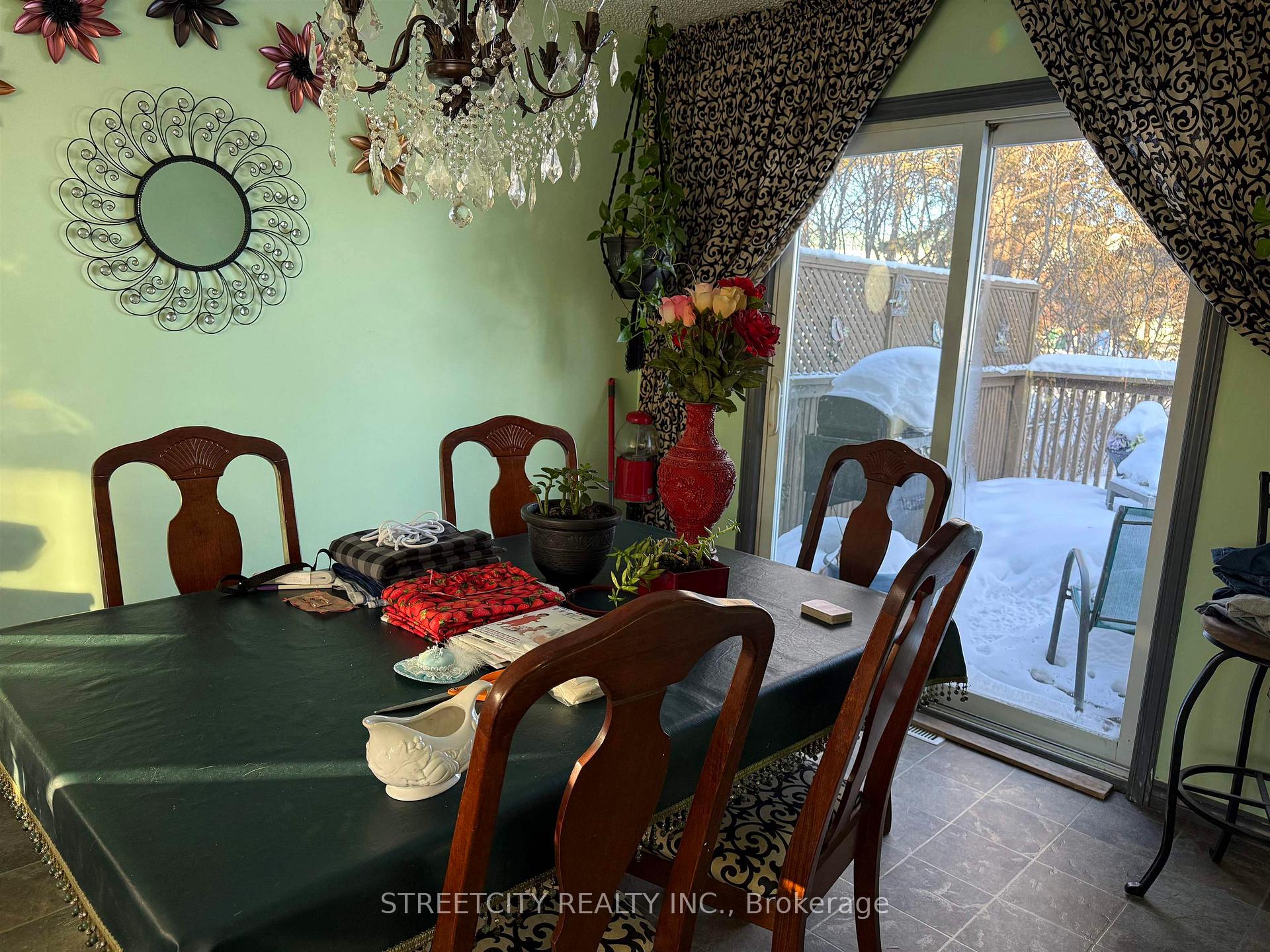 Photo 4 of 181 Farrand Street, Thunder Bay, Shuniah — HOMEH