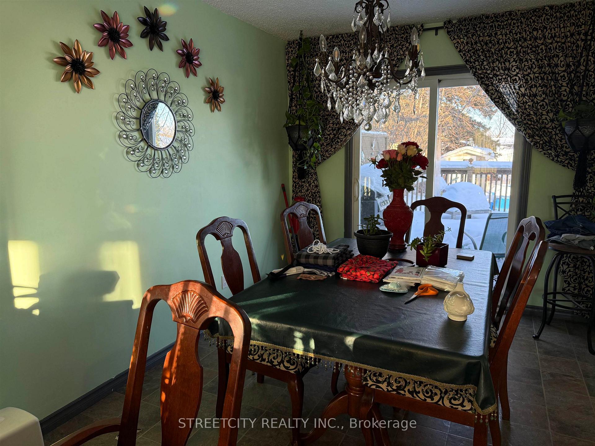 Photo 9 of 181 Farrand Street, Thunder Bay, Shuniah — HOMEH