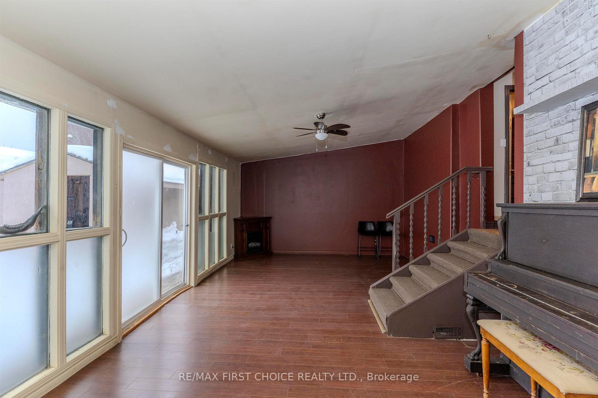 Photo 9 of 554 High Street S, Thunder Bay, Court / Cumberland — HOMEH