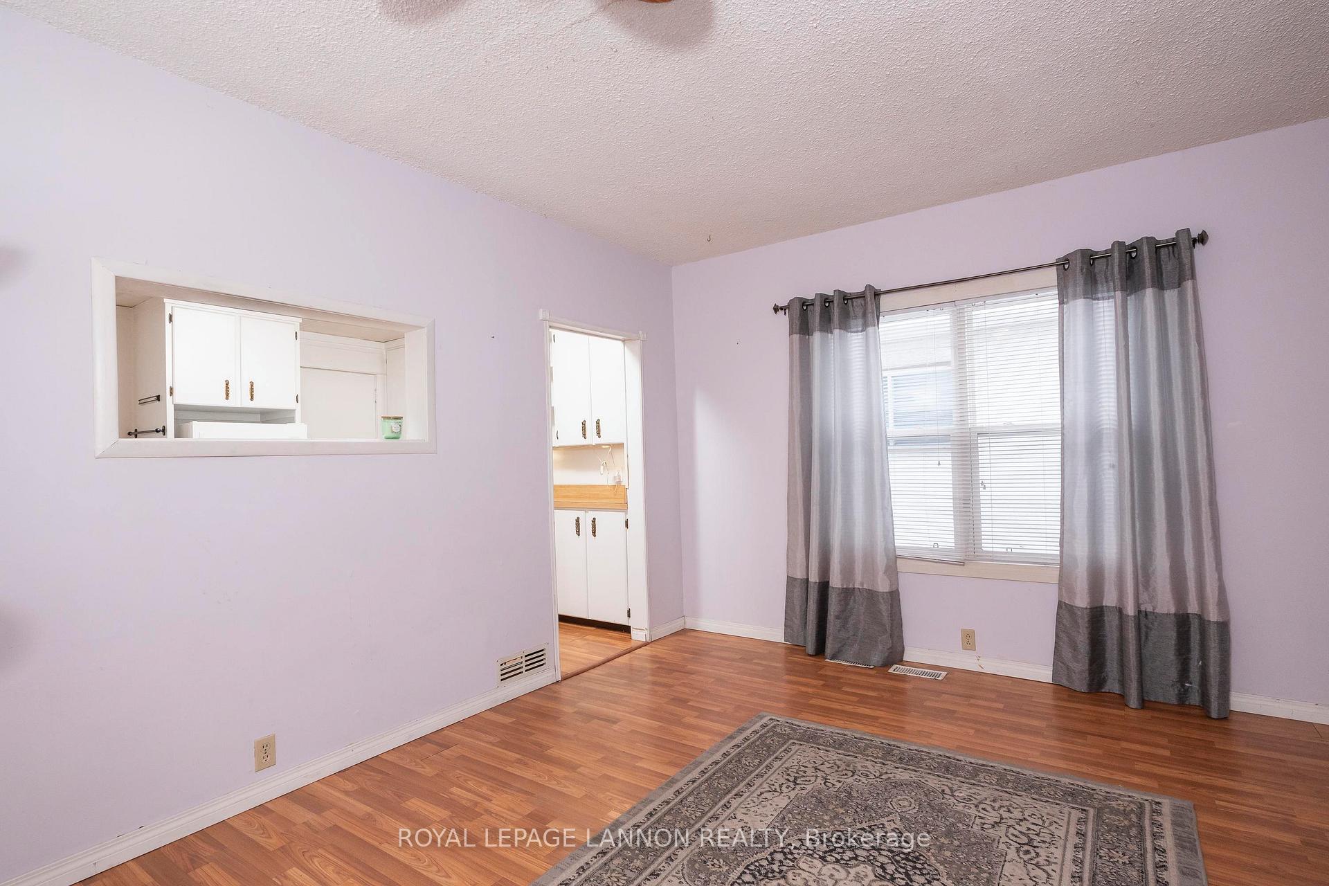Photo 2 of 824 Finlayson Street, Thunder Bay, McKeller Park — HOMEH