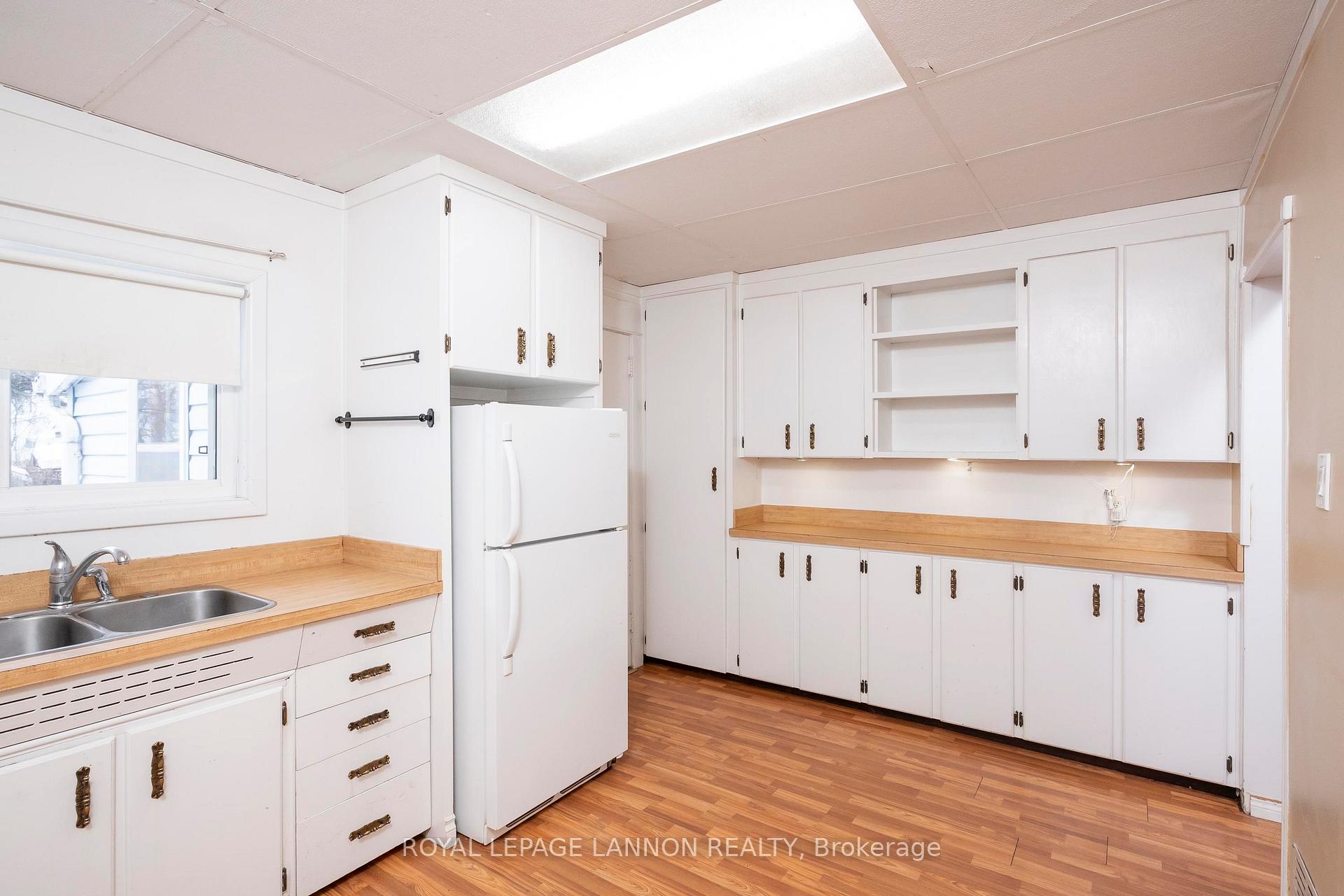 Photo 8 of 824 Finlayson Street, Thunder Bay, McKeller Park — HOMEH