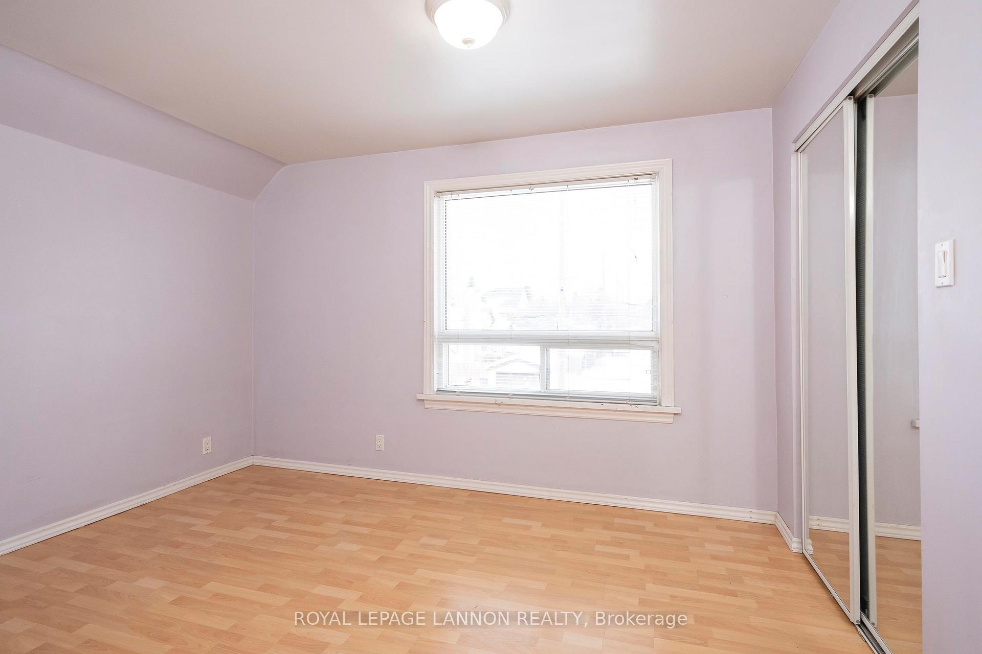 Photo 13 of 824 Finlayson Street, Thunder Bay, McKeller Park — HOMEH