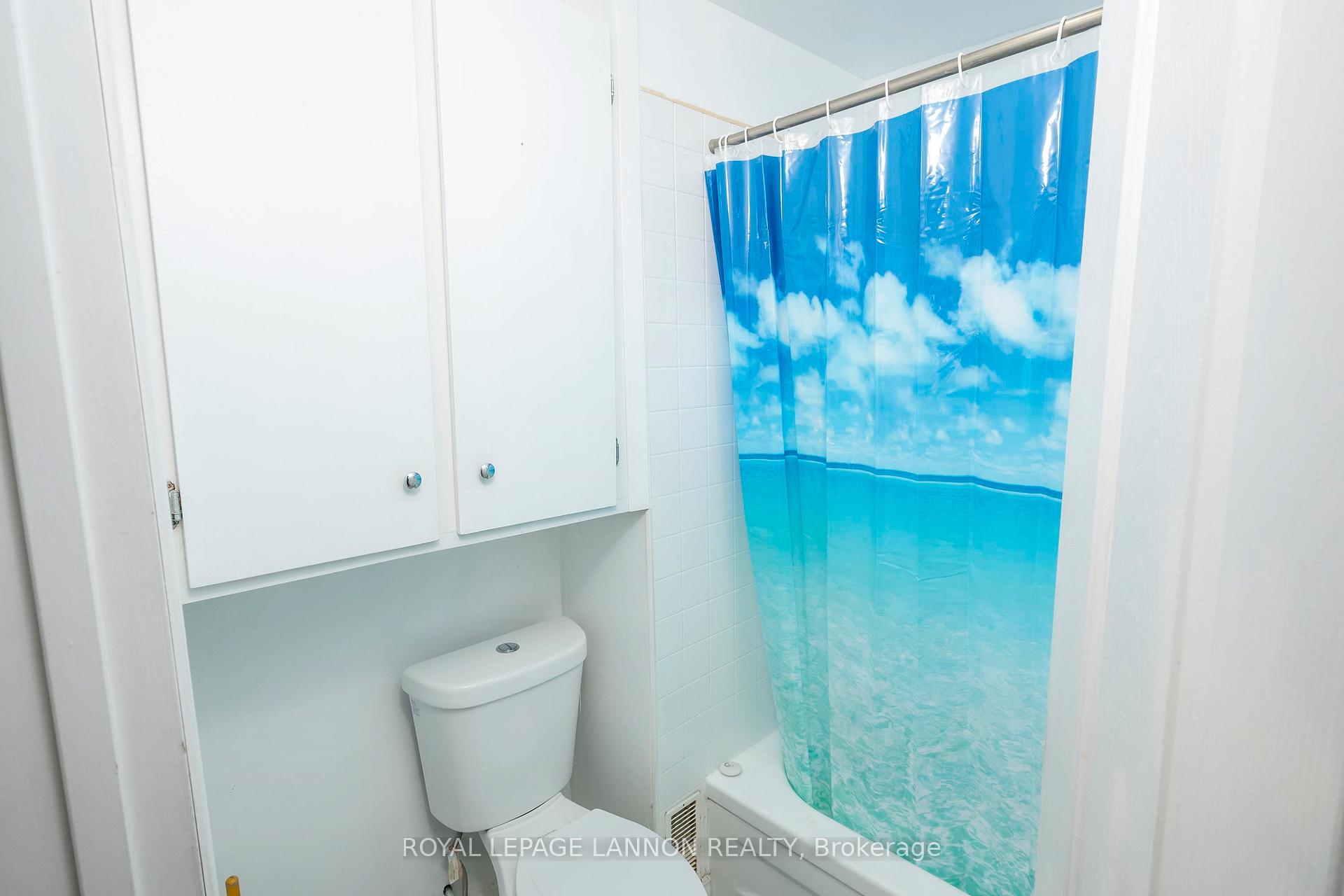 Photo 20 of 824 Finlayson Street, Thunder Bay, McKeller Park — HOMEH