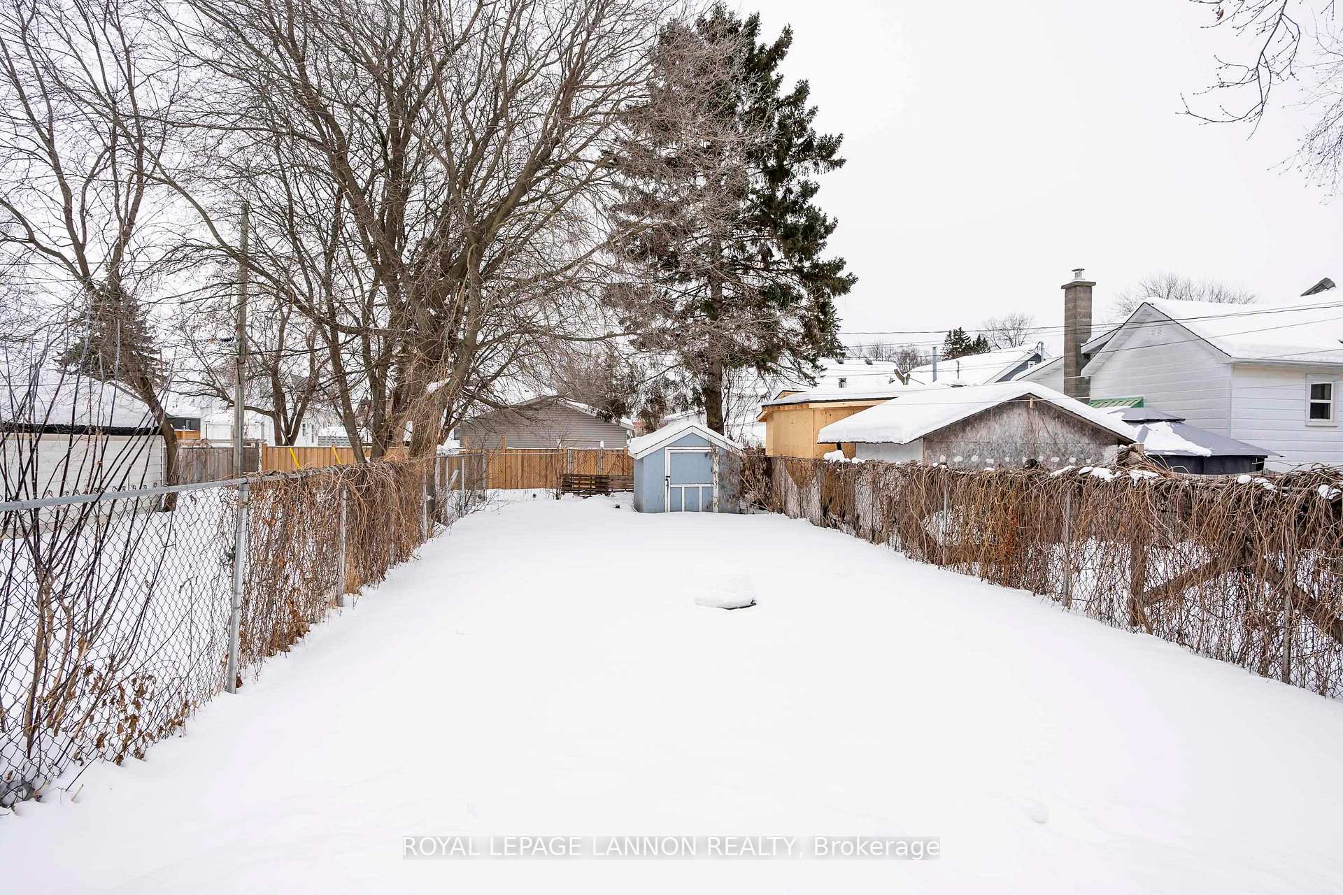 Photo 38 of 824 Finlayson Street, Thunder Bay, McKeller Park — HOMEH