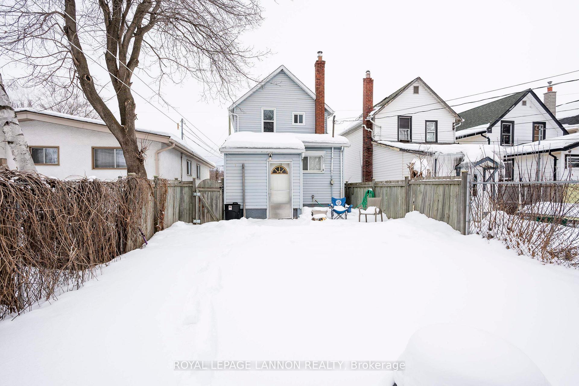 Photo 42 of 824 Finlayson Street, Thunder Bay, McKeller Park — HOMEH