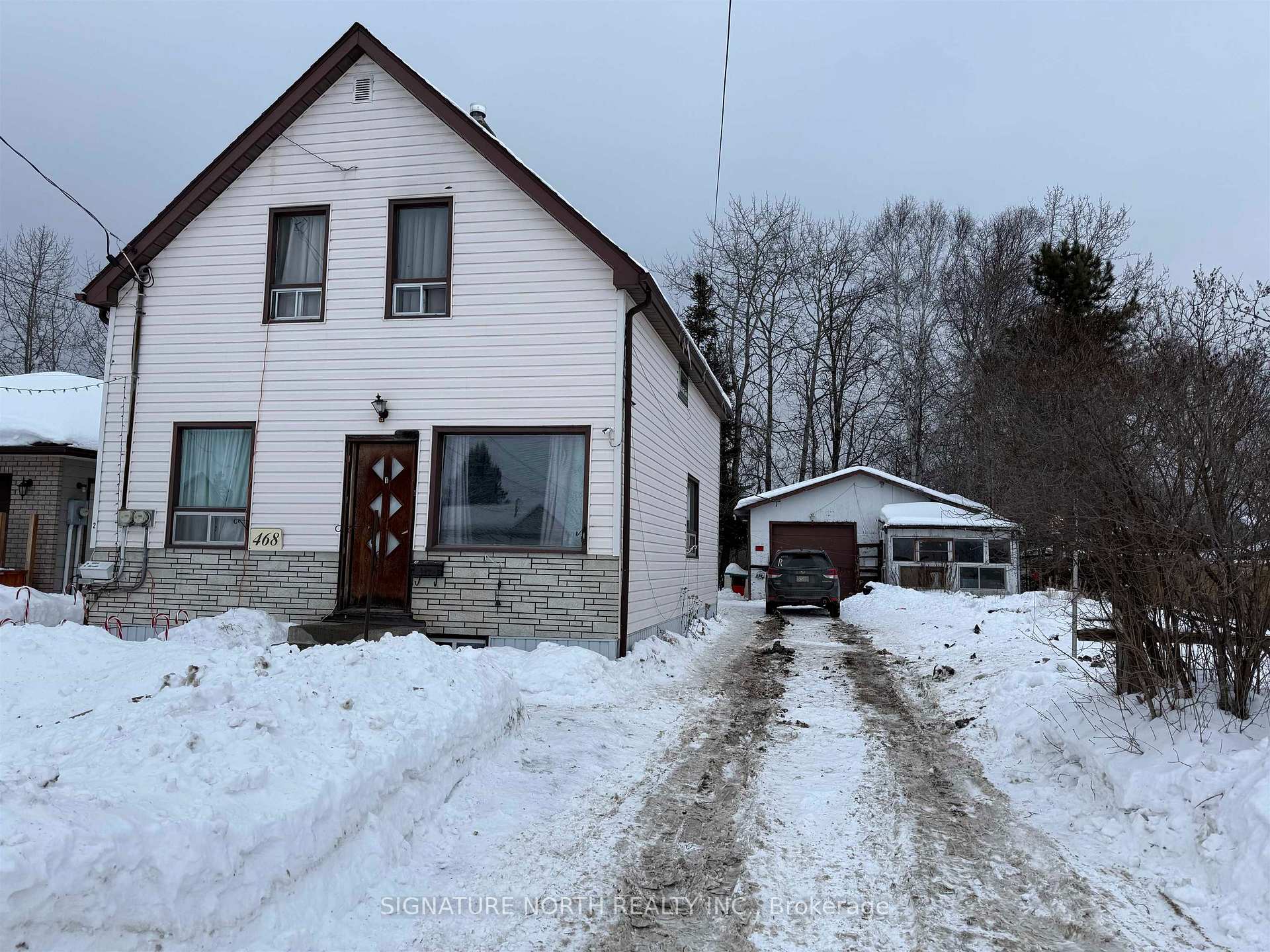Photo 4 of 468 Merrill Street, Thunder Bay, Current River — HOMEH