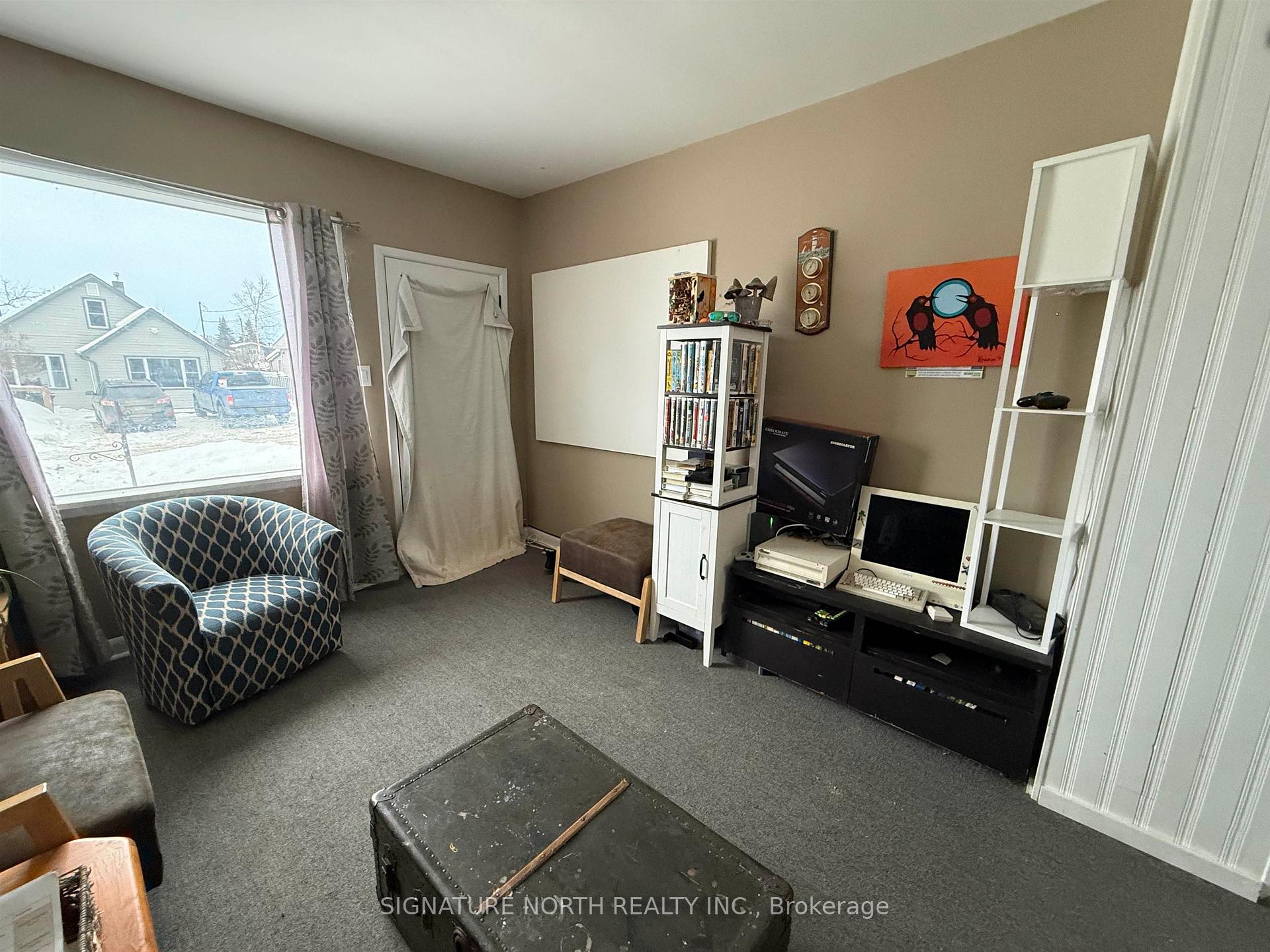Photo 8 of 468 Merrill Street, Thunder Bay, Current River — HOMEH