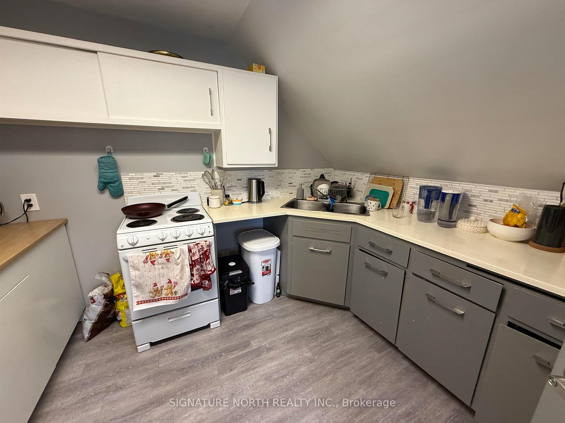 Photo 24 of 468 Merrill Street, Thunder Bay, Current River — HOMEH