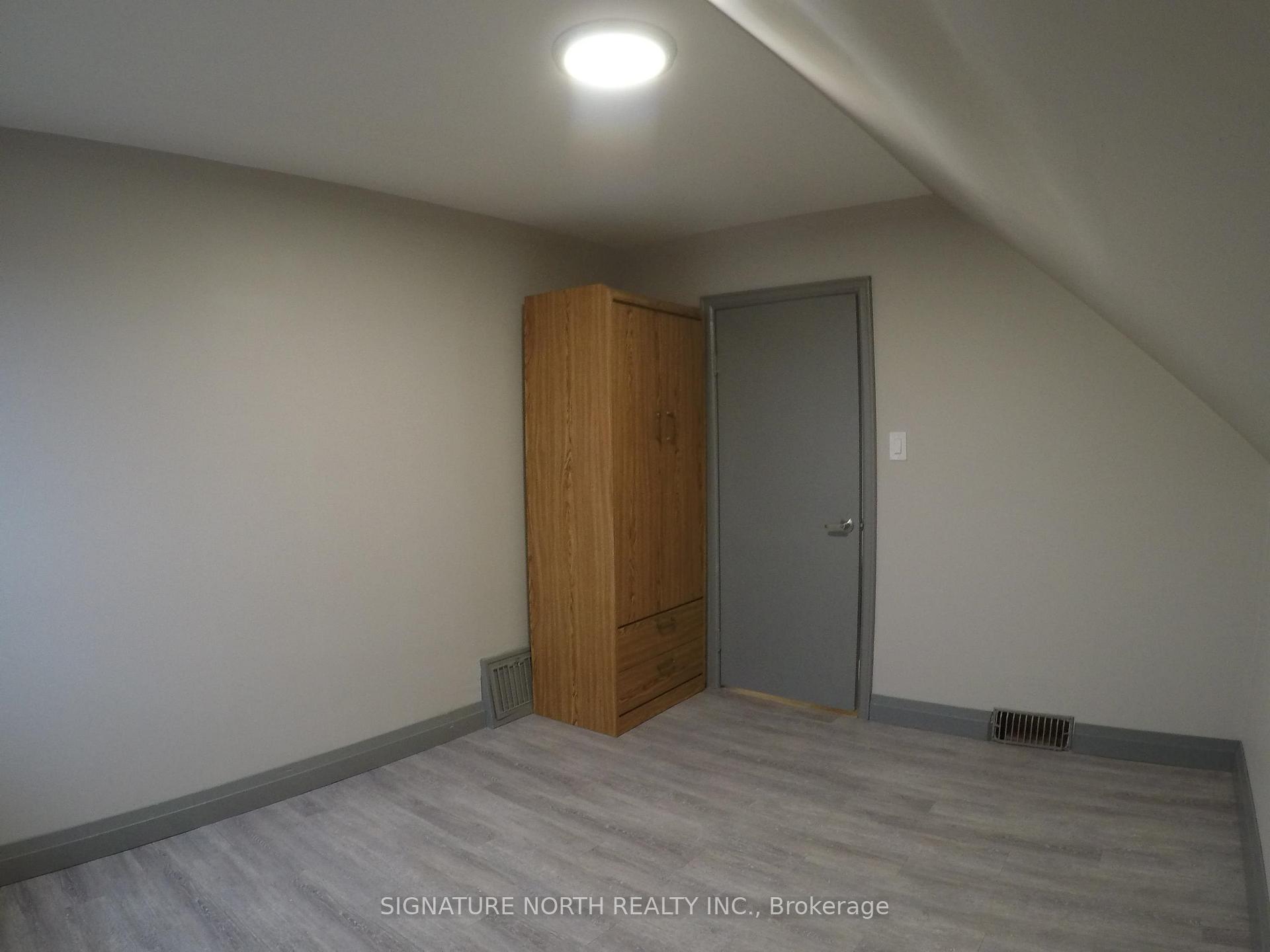 Photo 31 of 468 Merrill Street, Thunder Bay, Current River — HOMEH