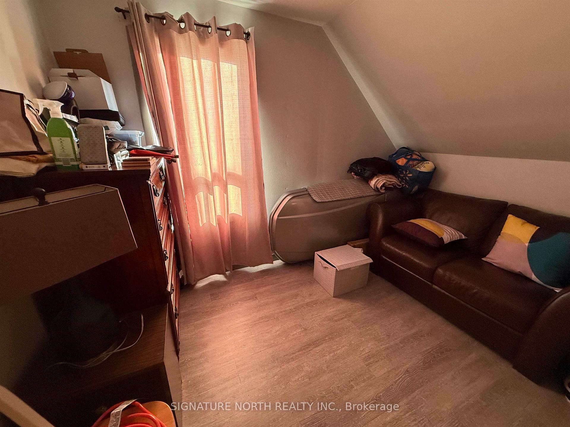 Photo 32 of 468 Merrill Street, Thunder Bay, Current River — HOMEH