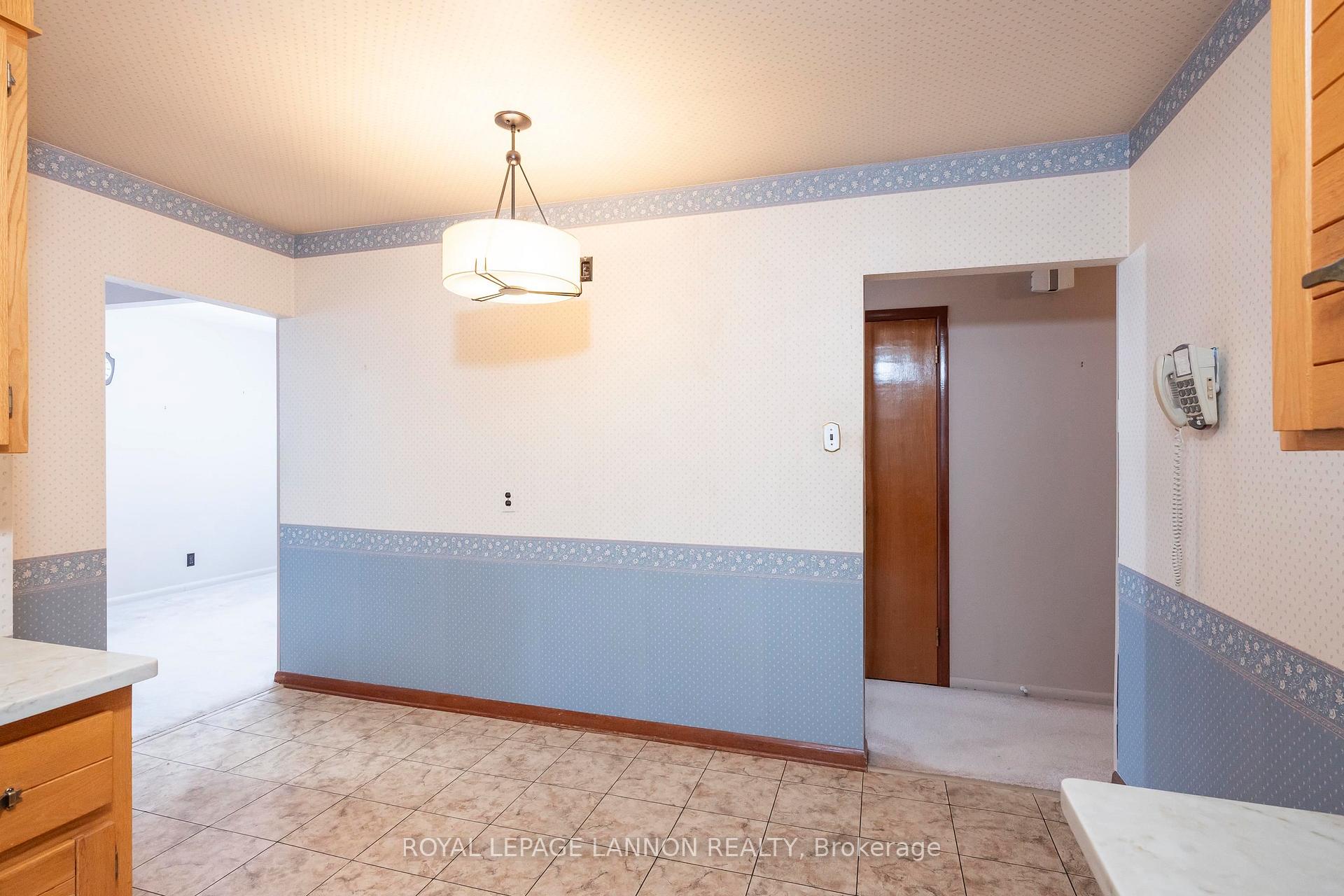 Photo 22 of 604 Ashdale Place, Thunder Bay, Edgewater Park — HOMEH