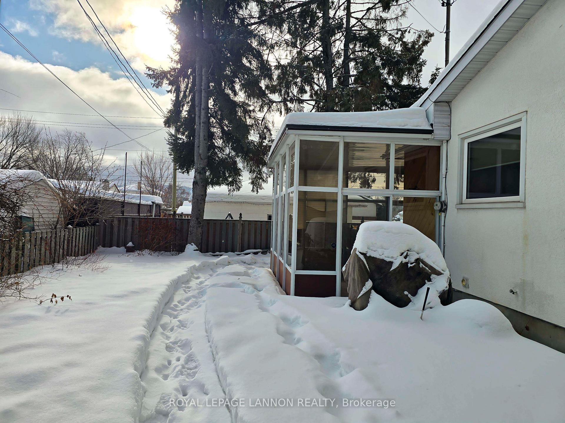 Photo 44 of 604 Ashdale Place, Thunder Bay, Edgewater Park — HOMEH