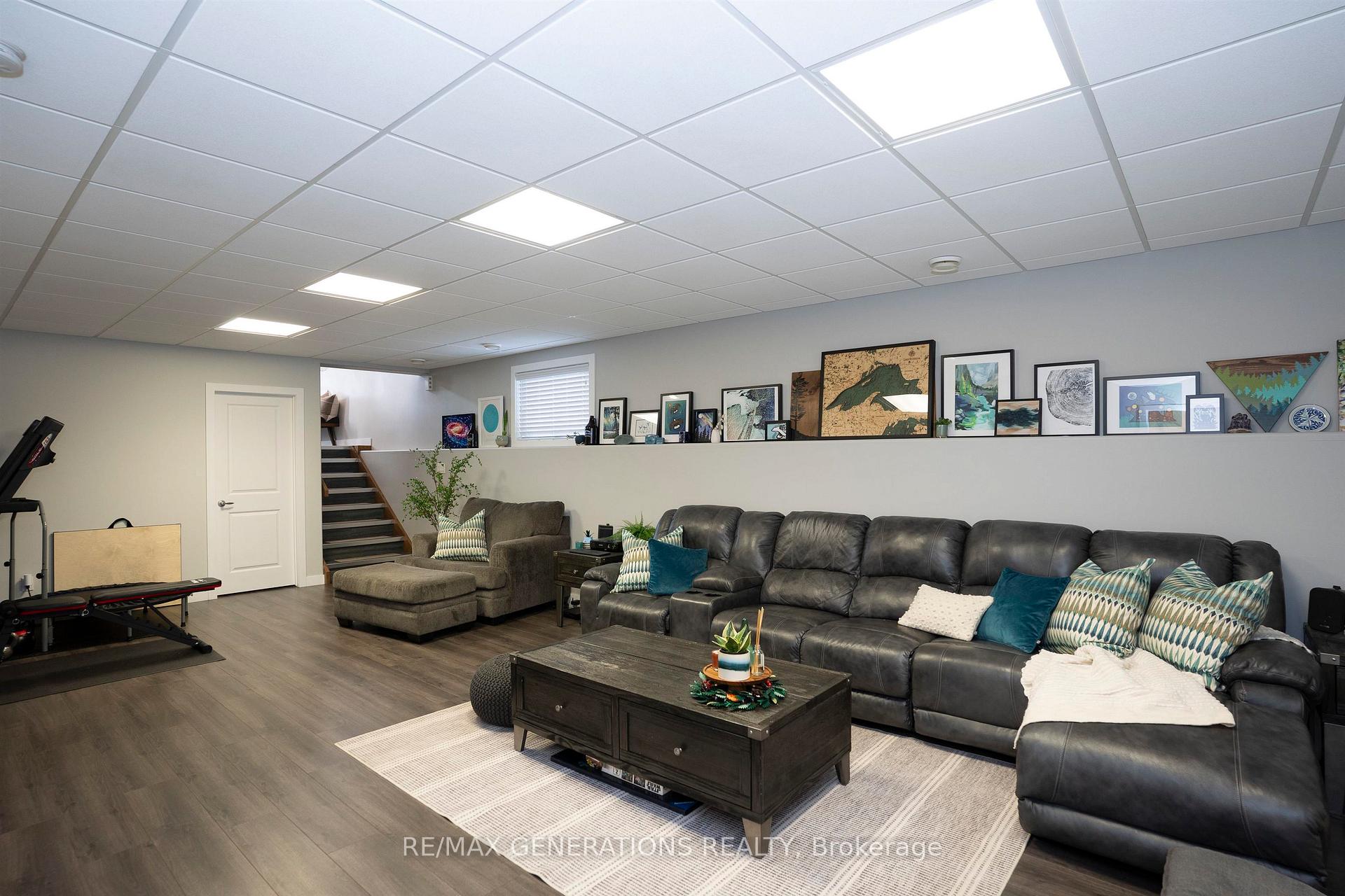 Photo 29 of 203 Cougar Crescent, Thunder Bay, Parkdale — HOMEH