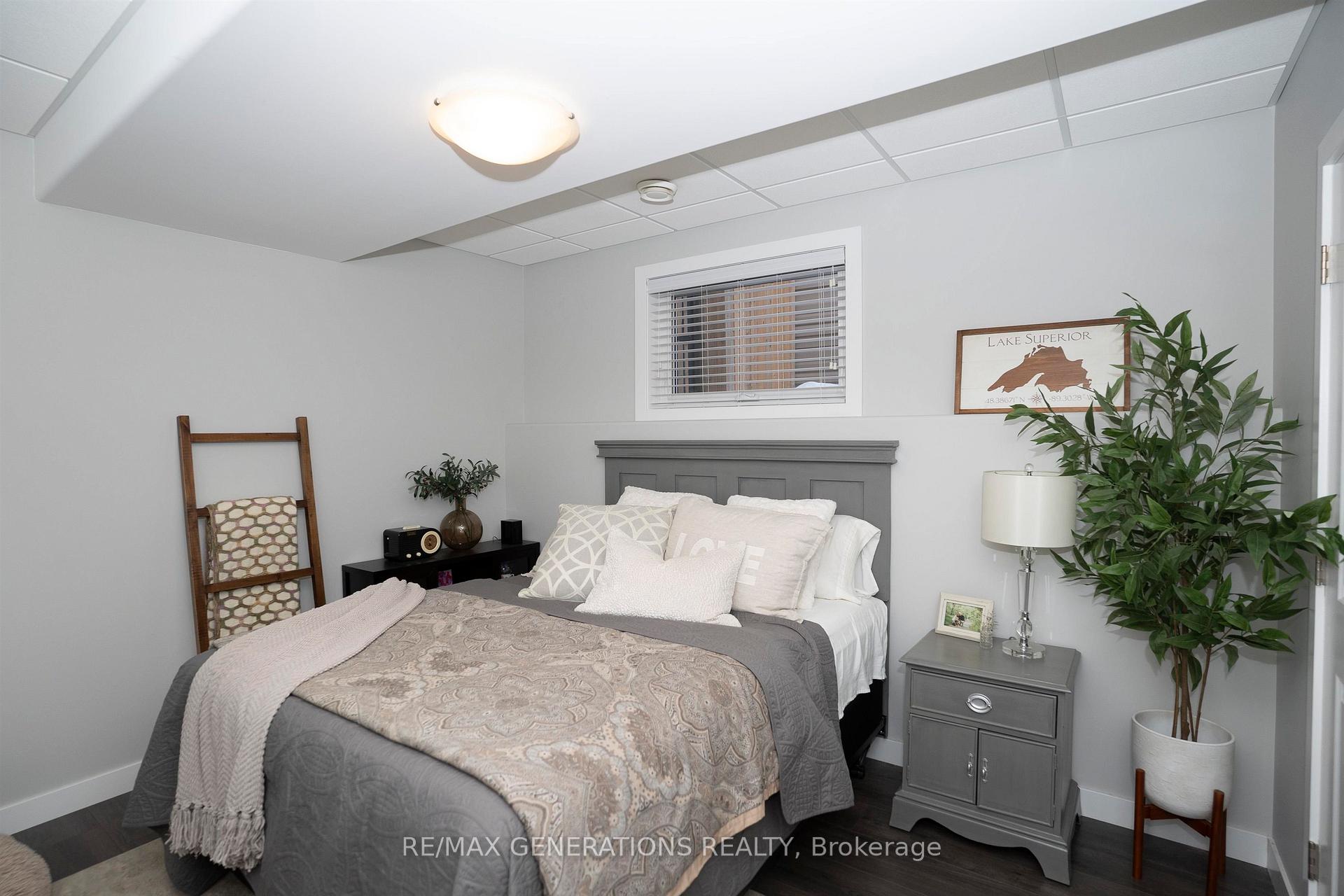 Photo 30 of 203 Cougar Crescent, Thunder Bay, Parkdale — HOMEH