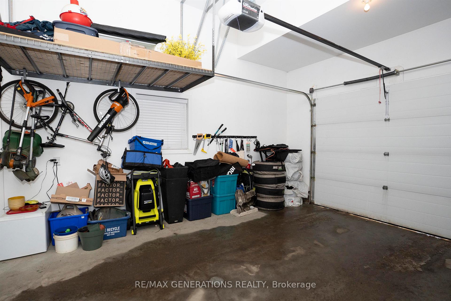 Photo 38 of 203 Cougar Crescent, Thunder Bay, Parkdale — HOMEH