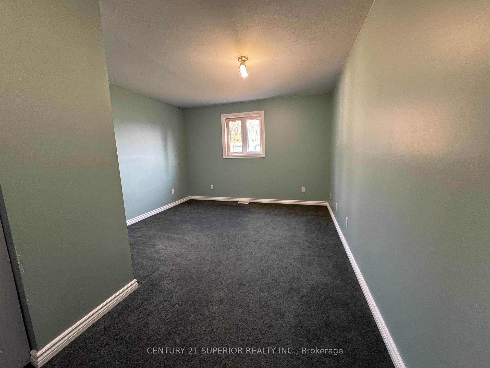 Photo 16 of 30 Aspendale Drive W, Marathon — HOMEH