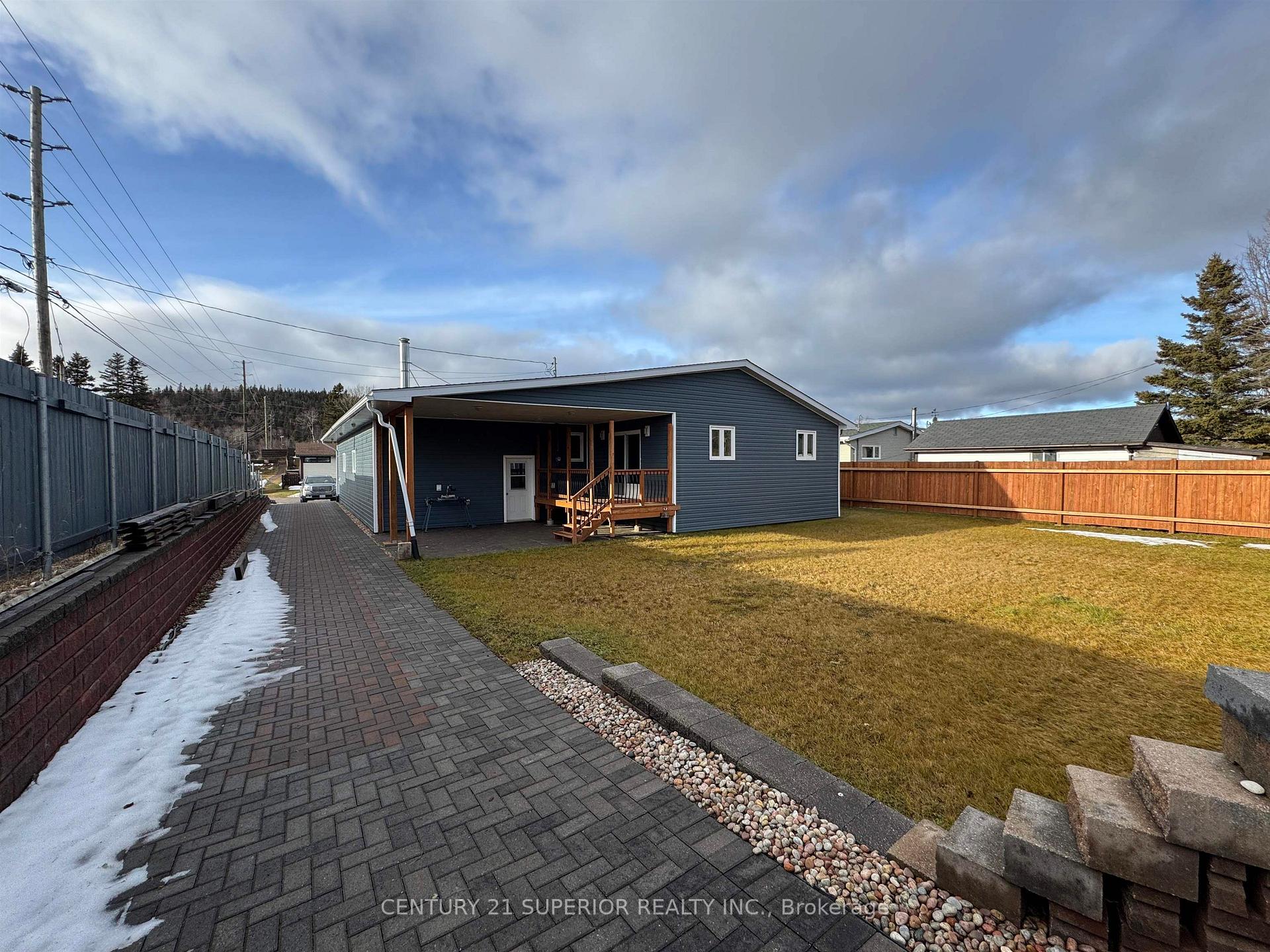 Photo 45 of 30 Aspendale Drive W, Marathon — HOMEH
