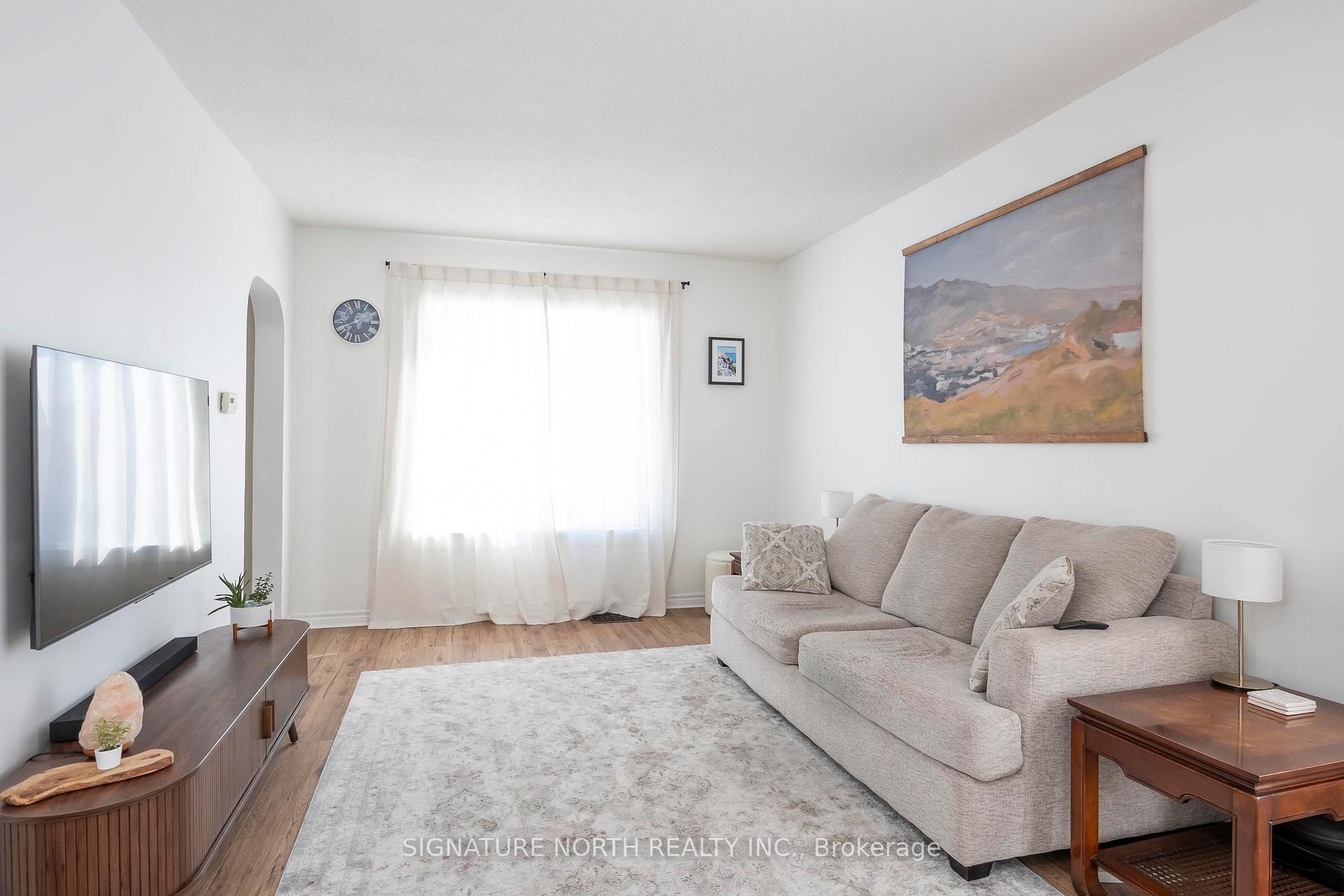 Photo 7 of 12 Stokes Street, Thunder Bay, College Heights — HOMEH