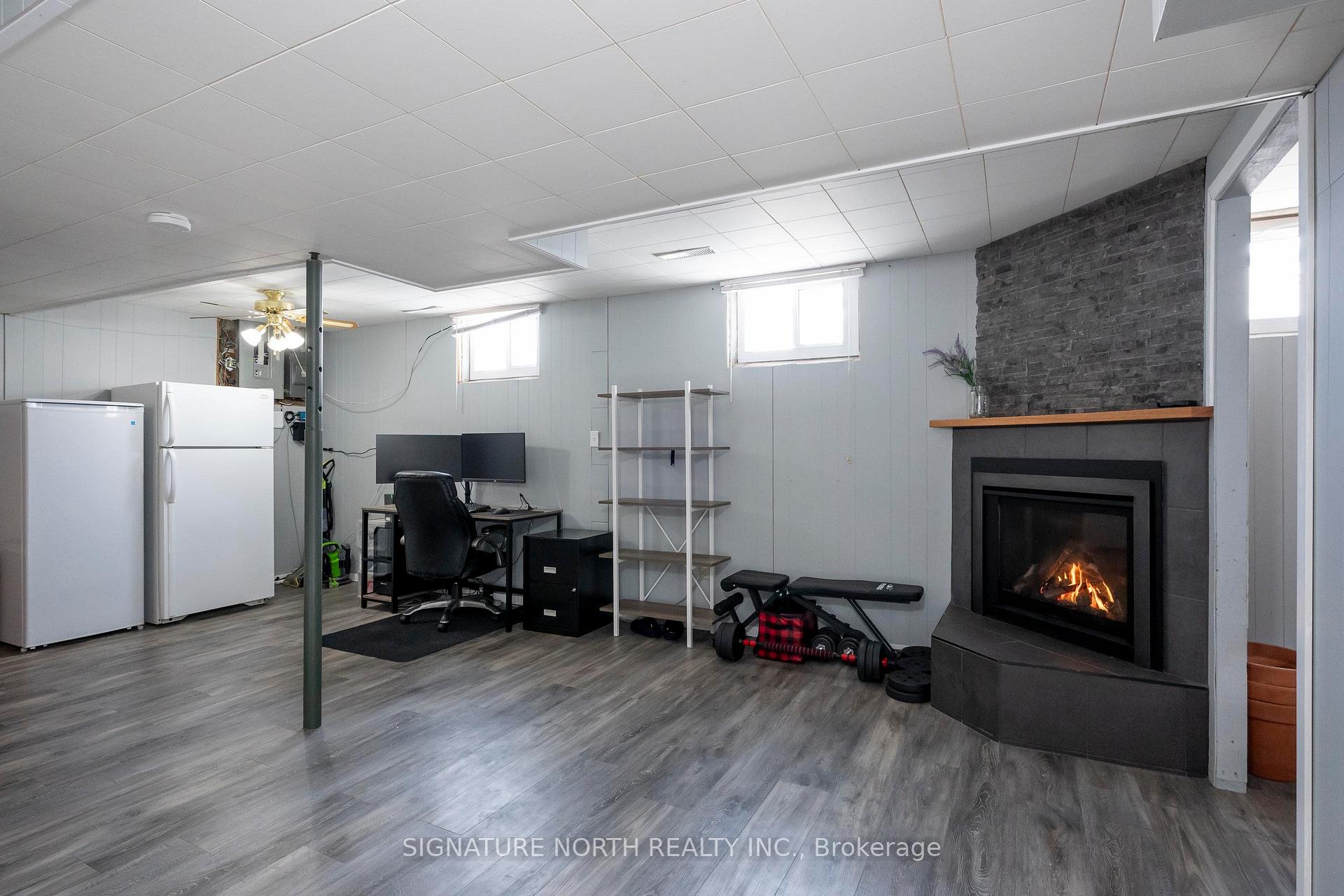 Photo 45 of 12 Stokes Street, Thunder Bay, College Heights — HOMEH