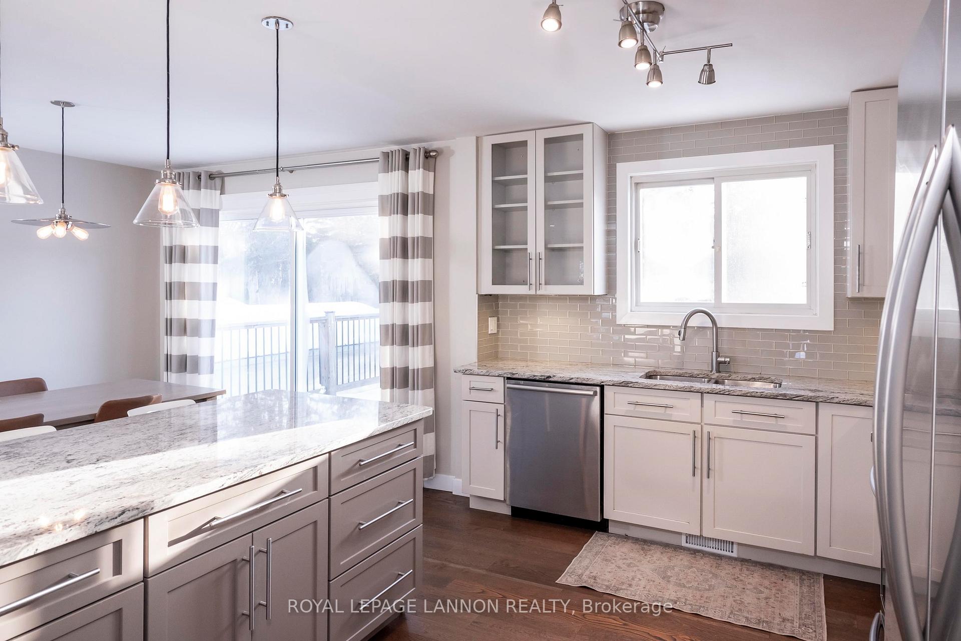Photo 8 of 131 Blanchard Street, Thunder Bay, Grandview — HOMEH
